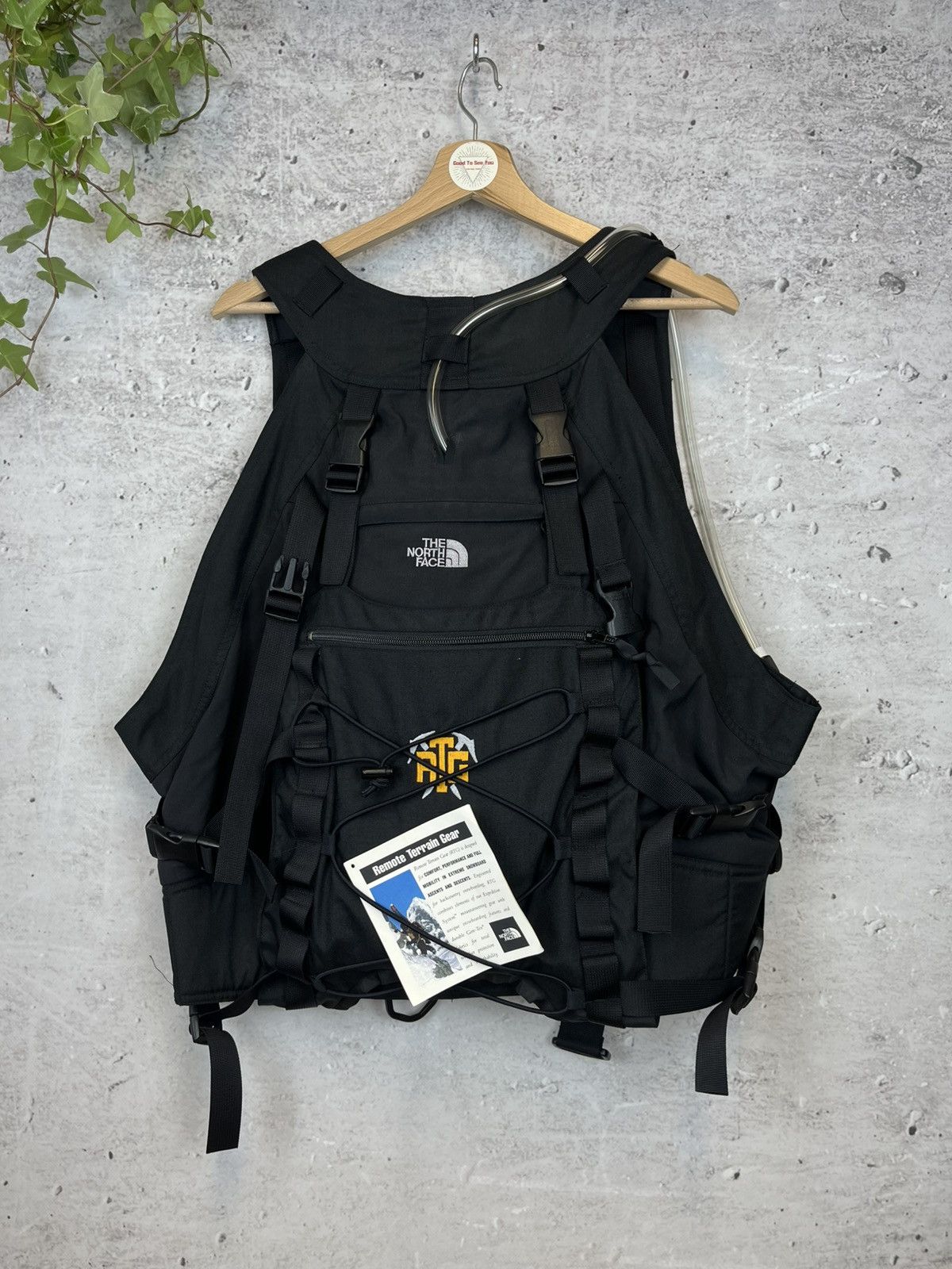 The North Face TNF Black The North Face Men’s XL OG RTG Vest Size US XL / EU 56 / 4 - 1 Thumbnail
