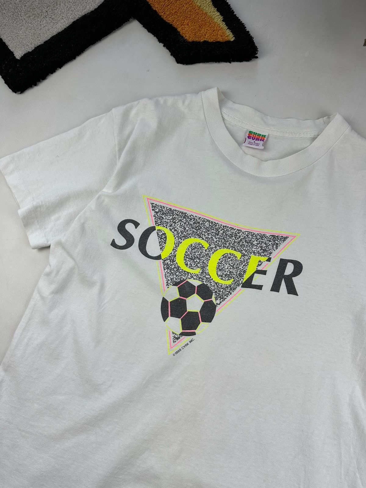 Vintage Vintage Soccer Graphic Tee Football 90s acid jersey techno Size US L / EU 52-54 / 3 - 3 Thumbnail