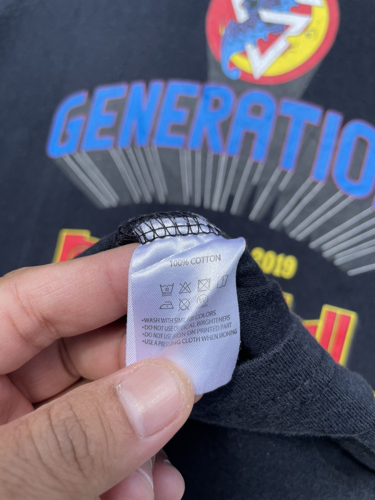 Band Tees 🔥Accept Binding Offer🔥 Vintage Generations Live Tour 2019 Size US L / EU 52-54 / 3 - 8 Thumbnail