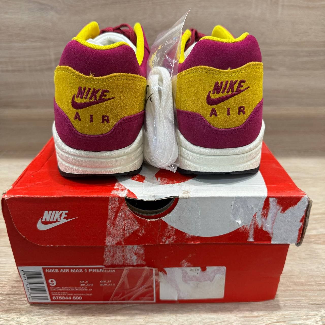 Nike × Patta × atmos NikeLab Air Max 1 PRM Dynamic Berry Size US 9 / EU 42 - 5 Thumbnail