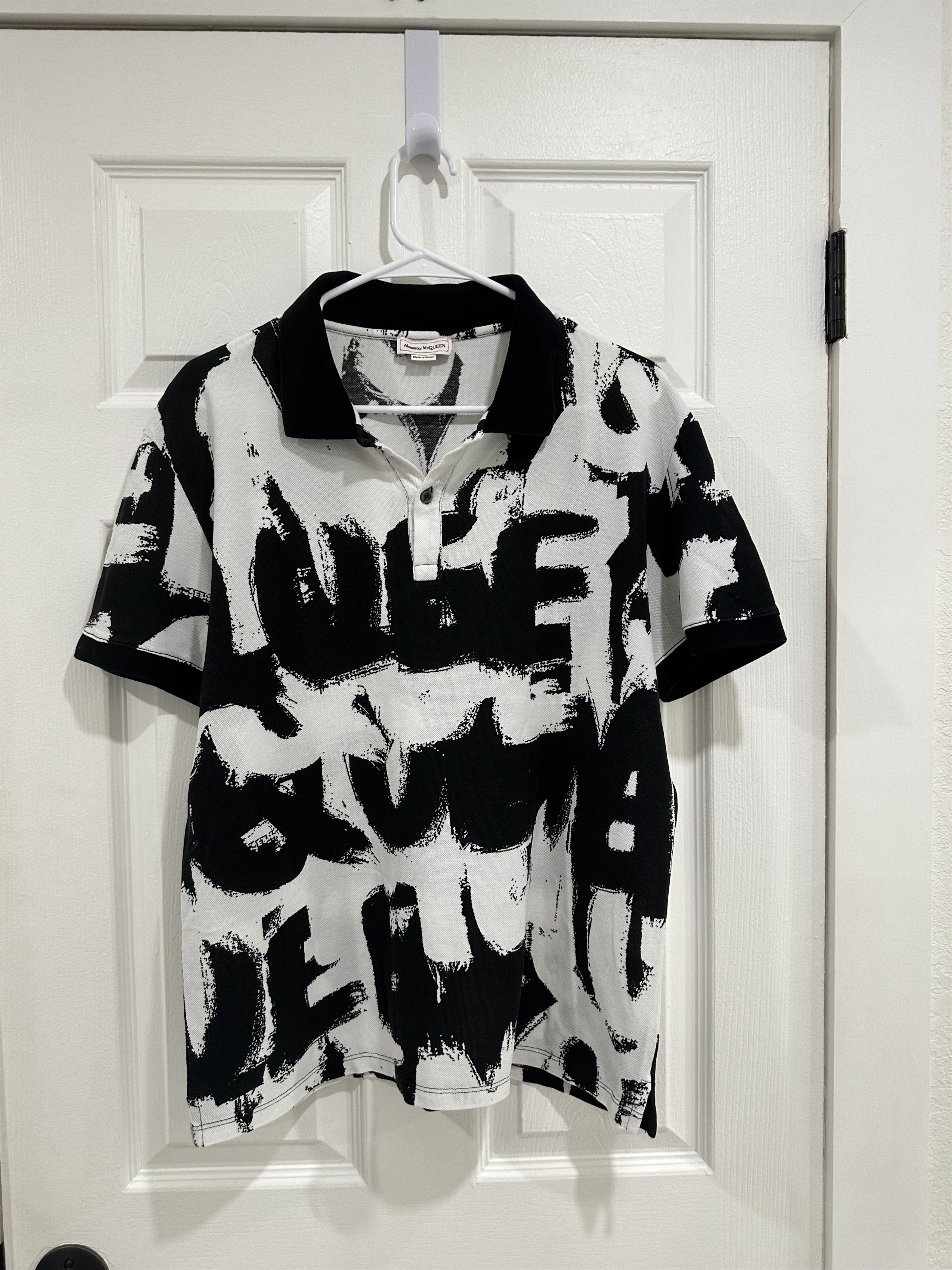 Alexander McQueen Alexander McQueen Graffiti Print Polo Size US XL / EU 56 / 4 - 1 Thumbnail
