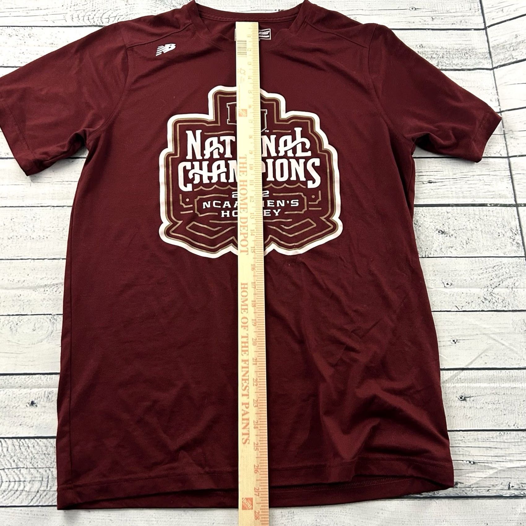 New Balance New Balance DU Hockey National Champs Short Sleeve T Shirt Men's Large Maroon Red Size US L / EU 52-54 / 3 - 4 Thumbnail