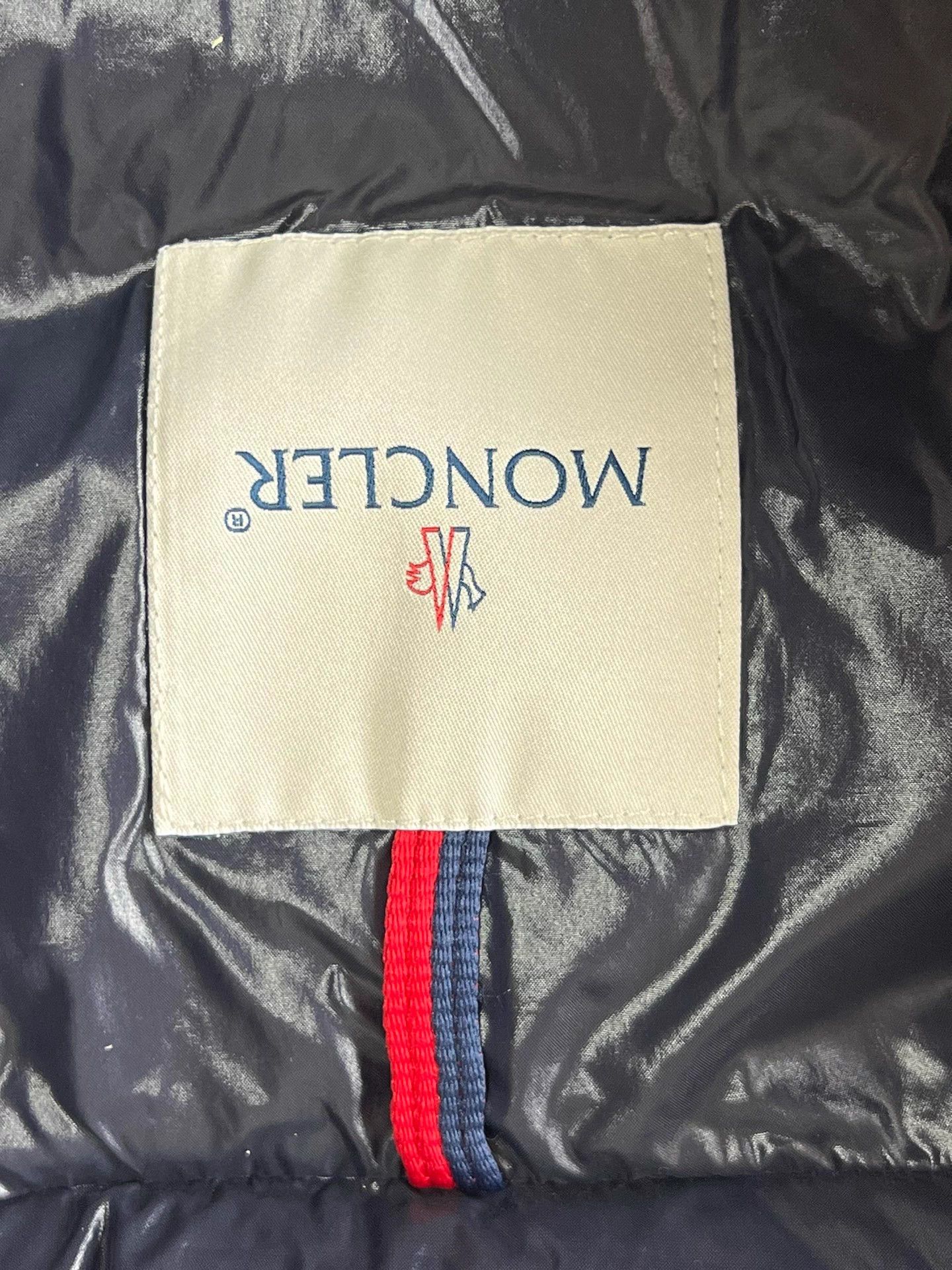 Moncler Moncler Maya Navy Shiny Hooded Short Down Jacket Size 12 Size XXS / US 00 / IT 34 - 6 Thumbnail