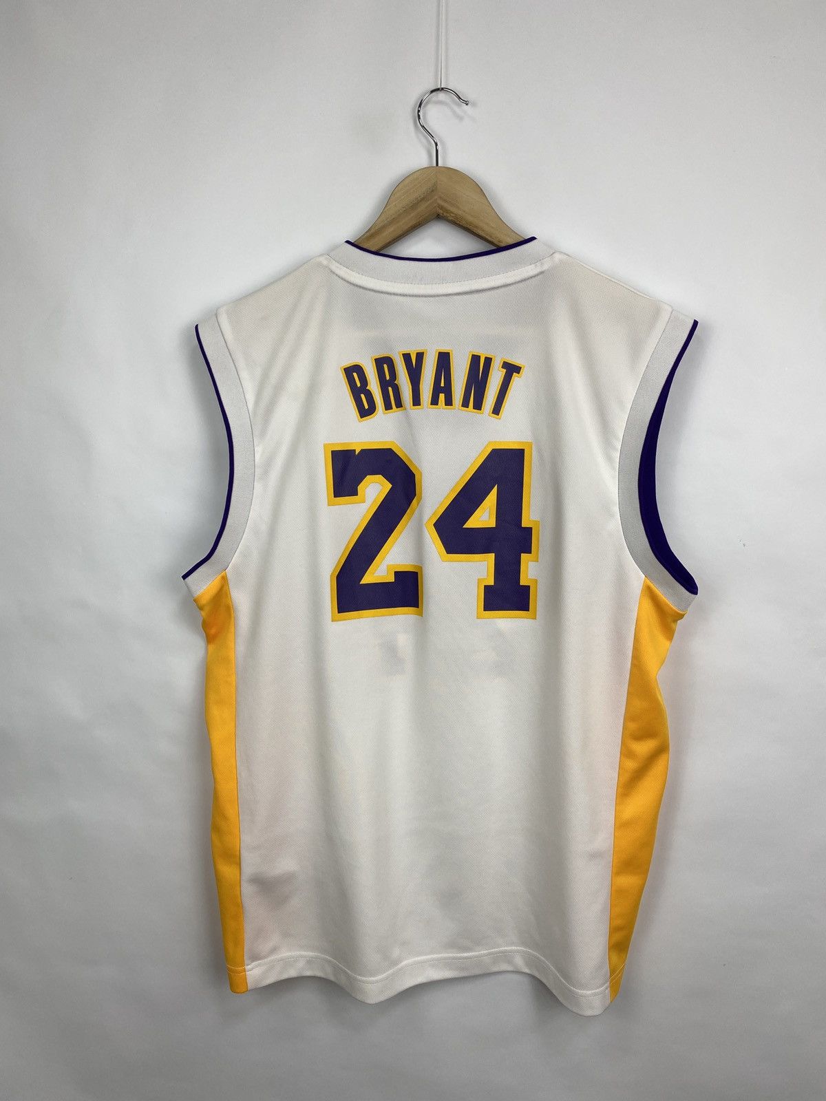Adidas 🇺🇸 Vintage Kobe Bryant 24 Adidas L A Lakers 2014 Jersey Rare Size US M / EU 48-50 / 2 - 10 Thumbnail