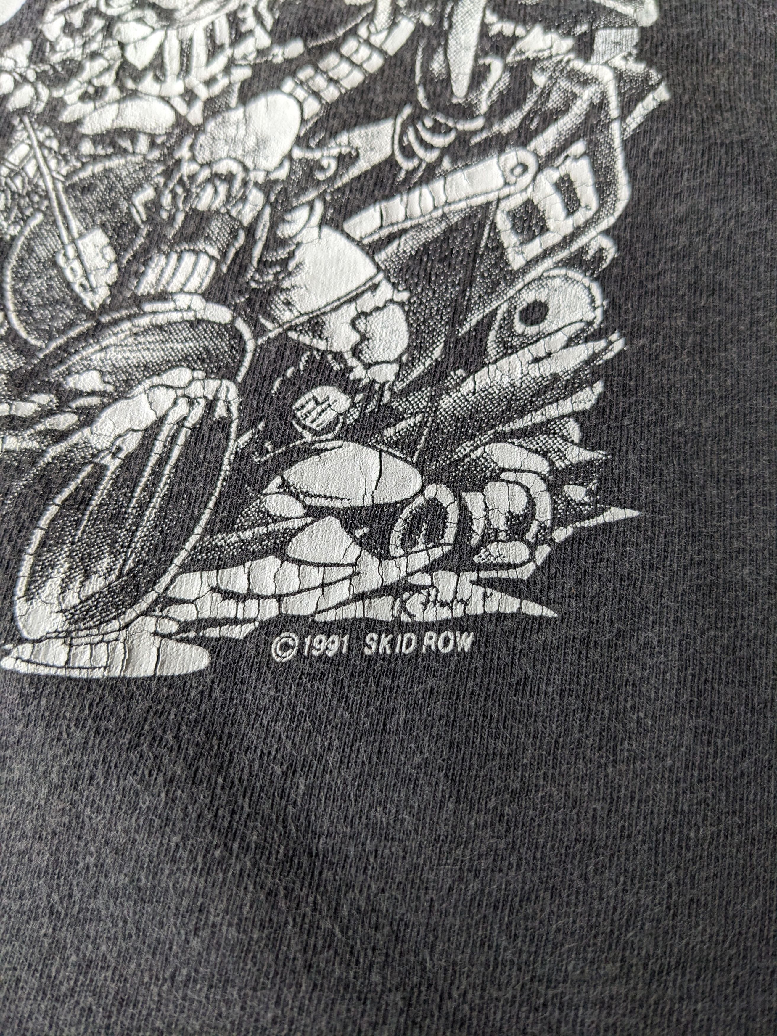 Band Tees × Vintage Vintage distressed Skid Row Japan tour 1992 Size US M / EU 48-50 / 2 - 4 Thumbnail