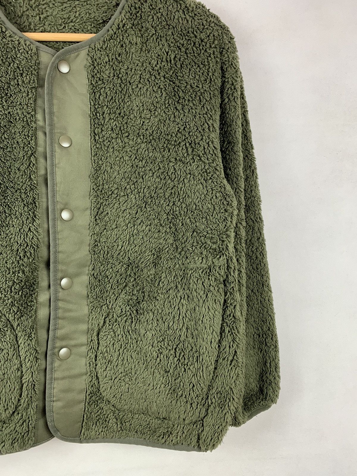 GU Steals! GU Uniqlo Green Army Fleece Jacket Snap Button Size XS / US 0-2 / IT 36-38 - 4 Thumbnail