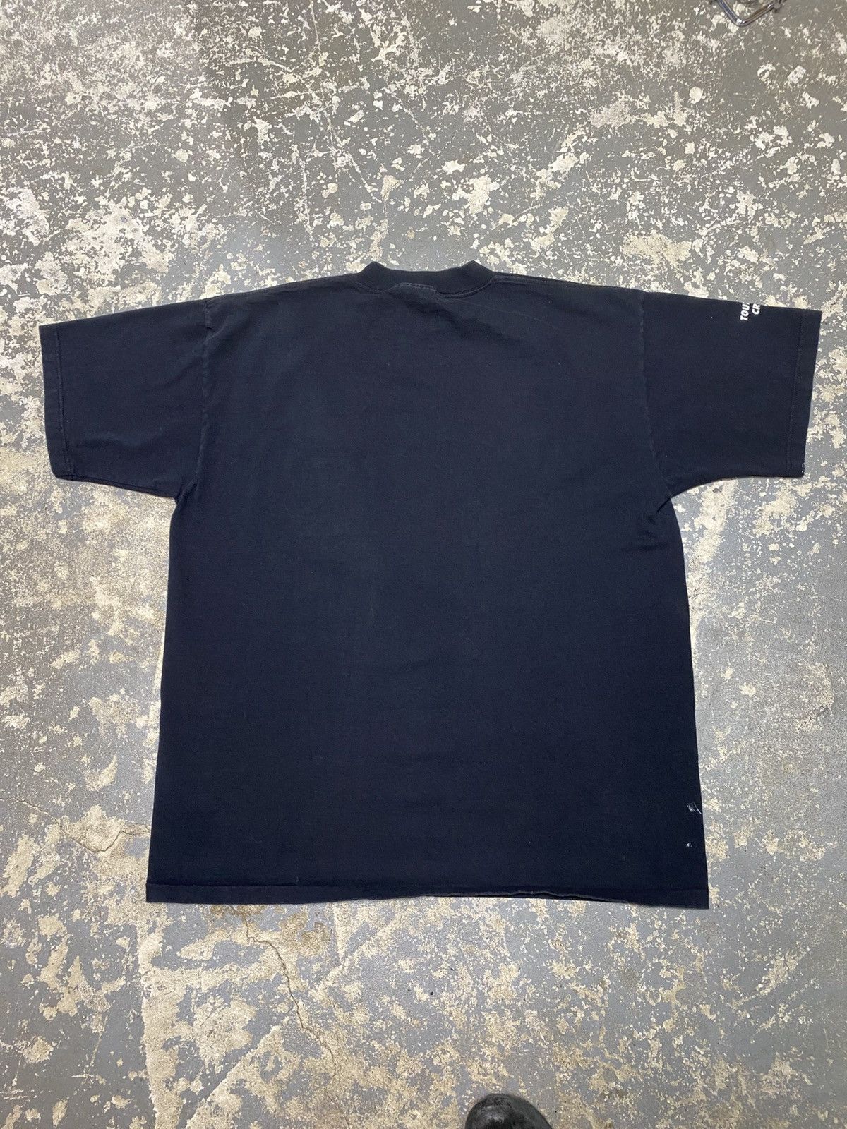 Band Tees × Vintage Vintage Barry Manilow 1995 Crew Tour Concert Tshirt Size US XL / EU 56 / 4 - 4 Thumbnail