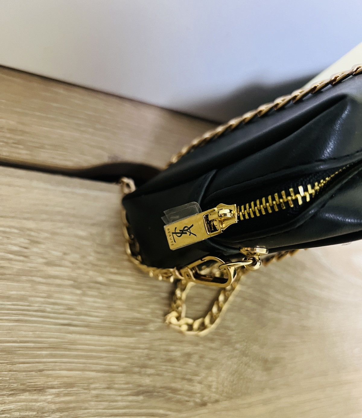 Yves Saint Laurent Yves Saint Laurent YSL cosmetic Bag Pouch clutch Crossbody Size ONE SIZE - 7 Thumbnail