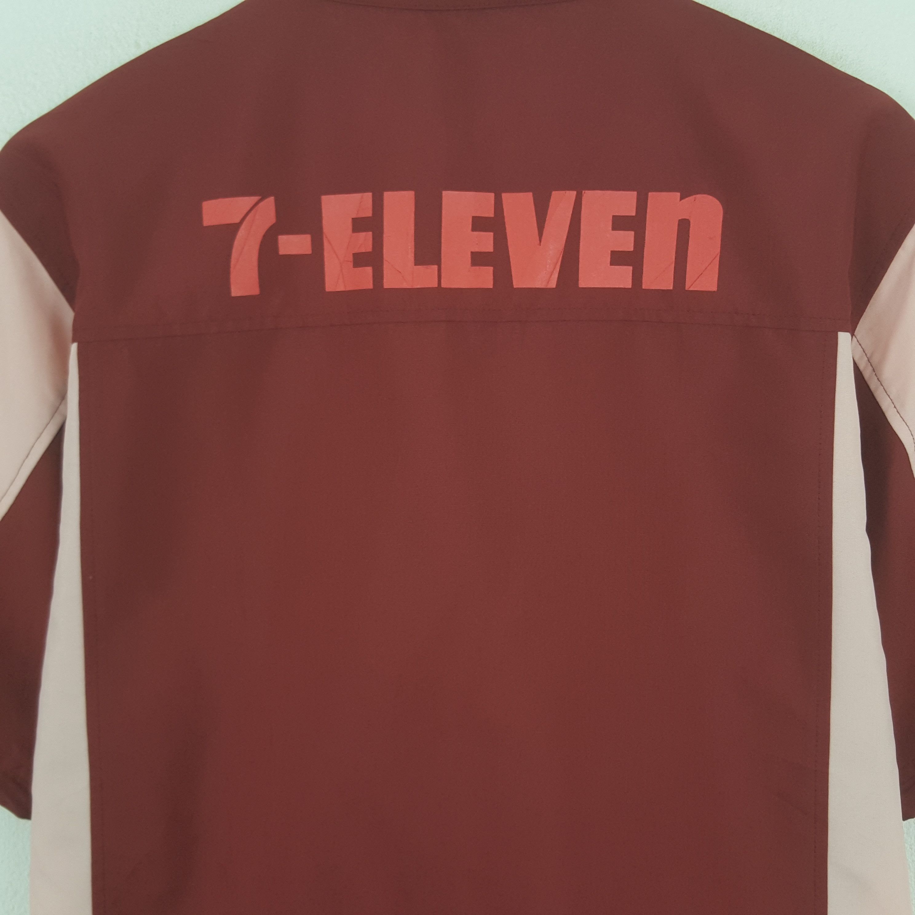 Japanese Brand Vintage 7 Eleven Big Logo Uniform Japan Worker Jacket Size US L / EU 52-54 / 3 - 2 Thumbnail