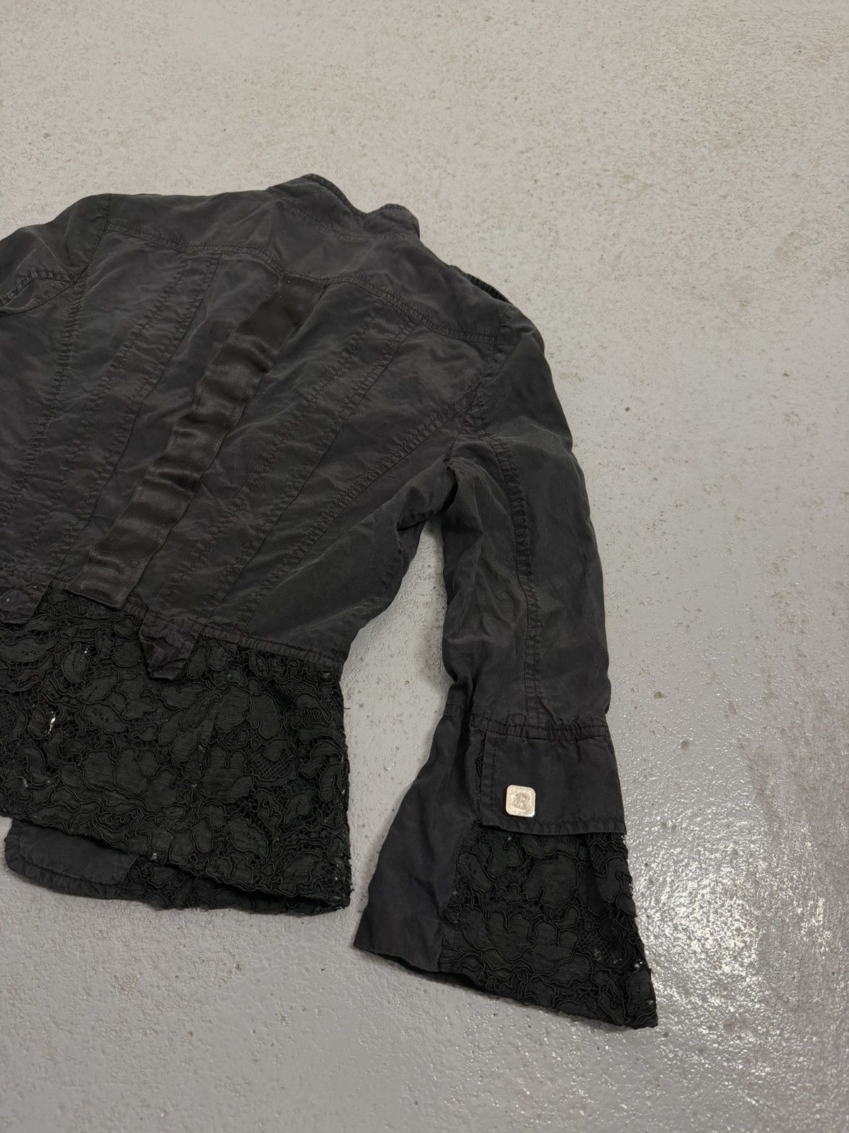 John Richmond John Richmond Avant-garde Multi-pocket Silk Light Jacket Size M / US 6-8 / IT 42-44 - 14 Thumbnail