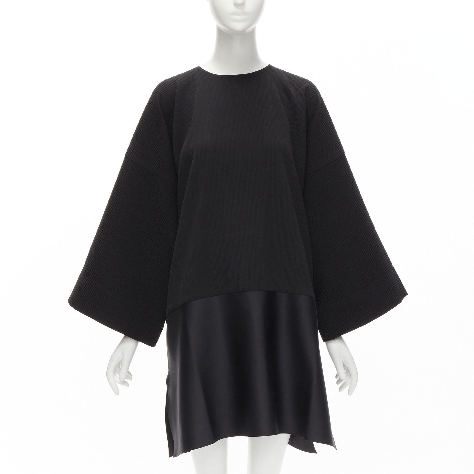 Solace London SOLACE LONDON Lulu black structural contrasting pleat satin hem boxy dress UK8 S Size S / US 4 / IT 40 - 1 Thumbnail