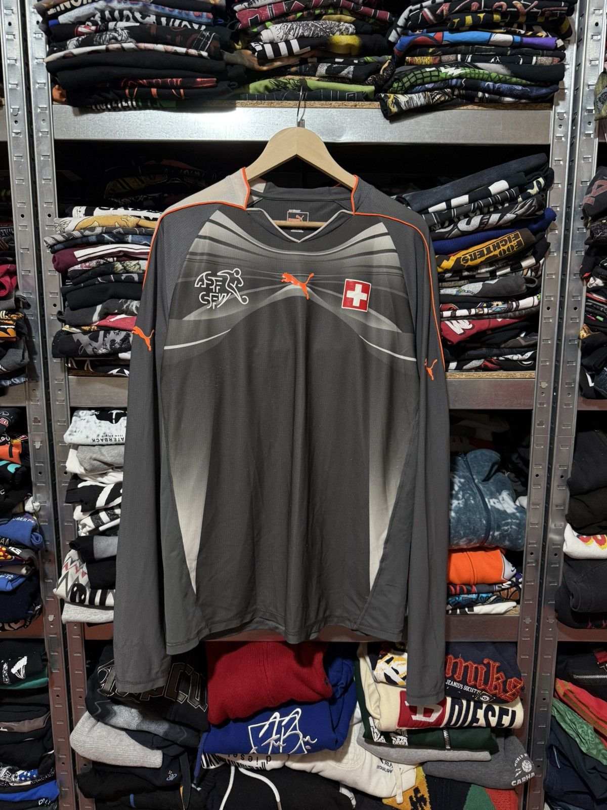 Puma Vintage Puma Switzerland 2010 Goalkeeper Soccer Jersey Size US XL / EU 56 / 4 - 1 Thumbnail