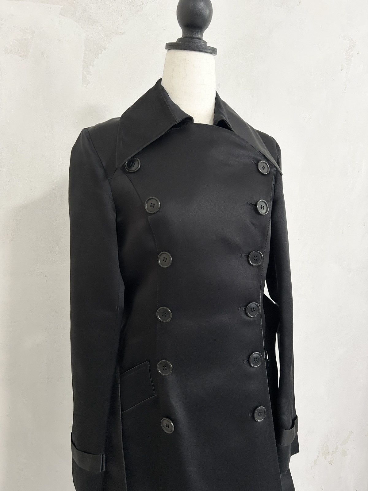 Helmut Lang A/W 2004 100% silk double breasted trench coat Size M / US 6-8 / IT 42-44 - 4 Thumbnail