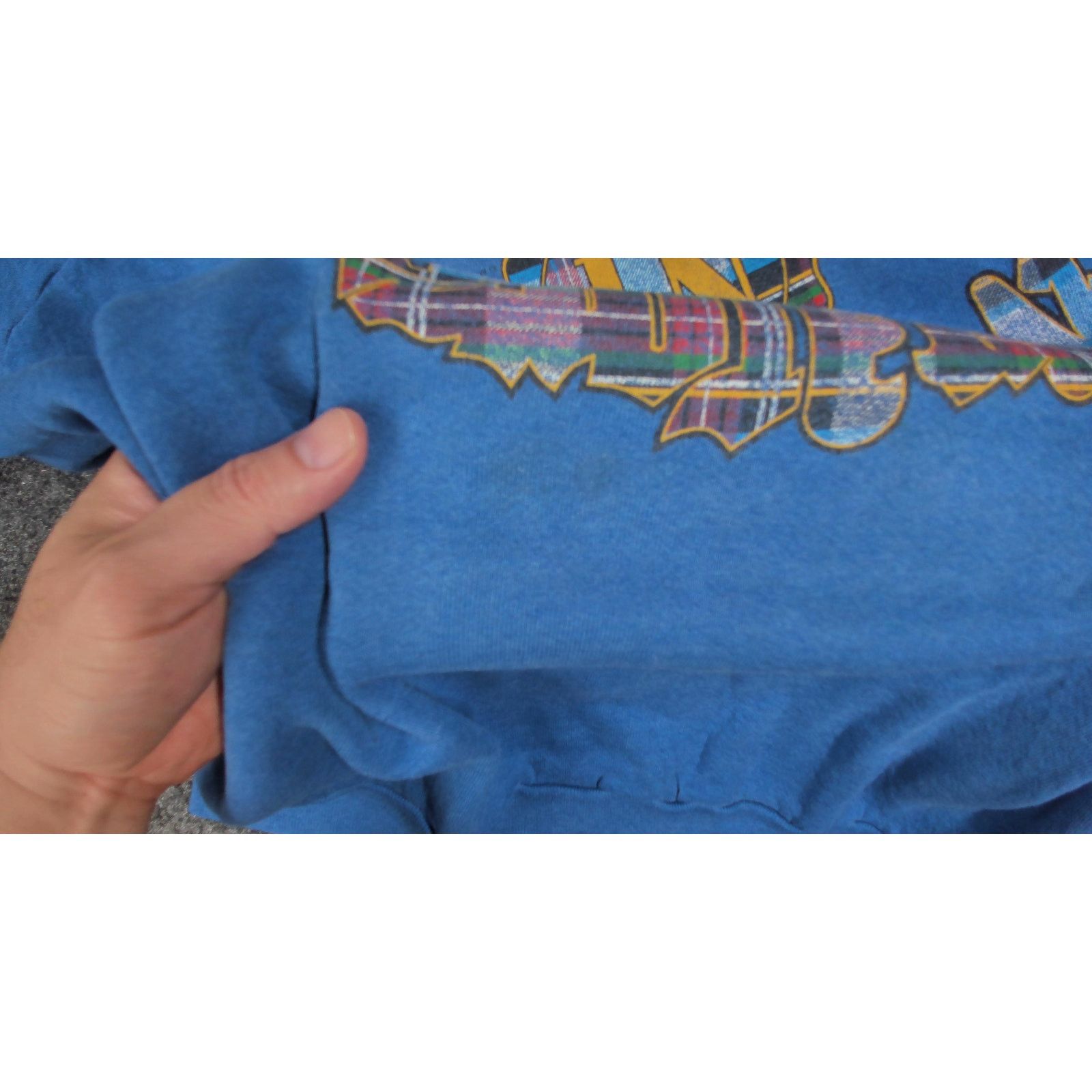 Vintage Vintage 80s Faded Blue NY Upside Down Error Sweatshirt Size US L / EU 52-54 / 3 - 9 Thumbnail