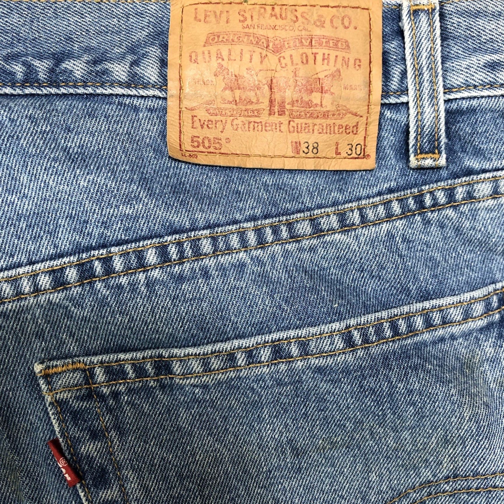 Levi's VINTAGE Levi's 505 Jeans | Regular Straight Denim 38x30 Mens Blue 5-Pocket Zip Size US 38 / EU 54 - 4 Thumbnail