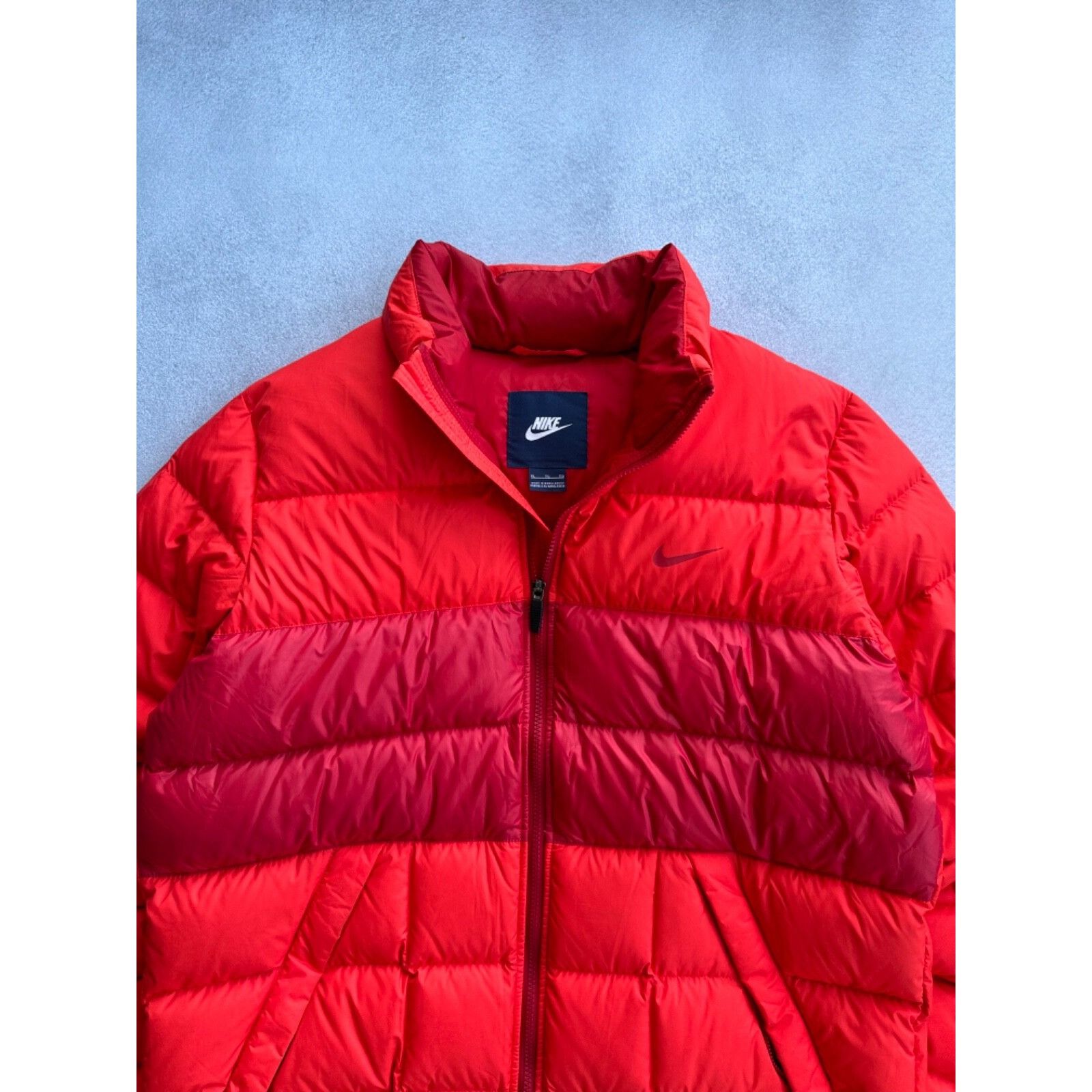Nike VTG Nike Y2K Red Puffer Jacket Size US XL / EU 56 / 4 - 5 Thumbnail