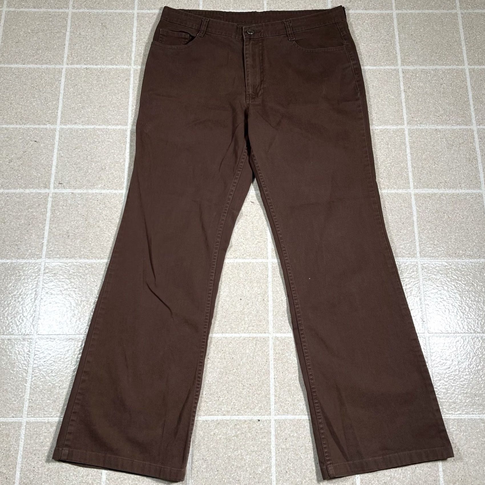 Fubu VINTAGE Y2K Fubu X Rugged Outdoor Brown Wide-Leg Hiking Pants Khakis 34 Regular Mens 30 Inseam Baggy Flare 10 in Leg Opening Size US 34 / EU 50 - 5 Thumbnail