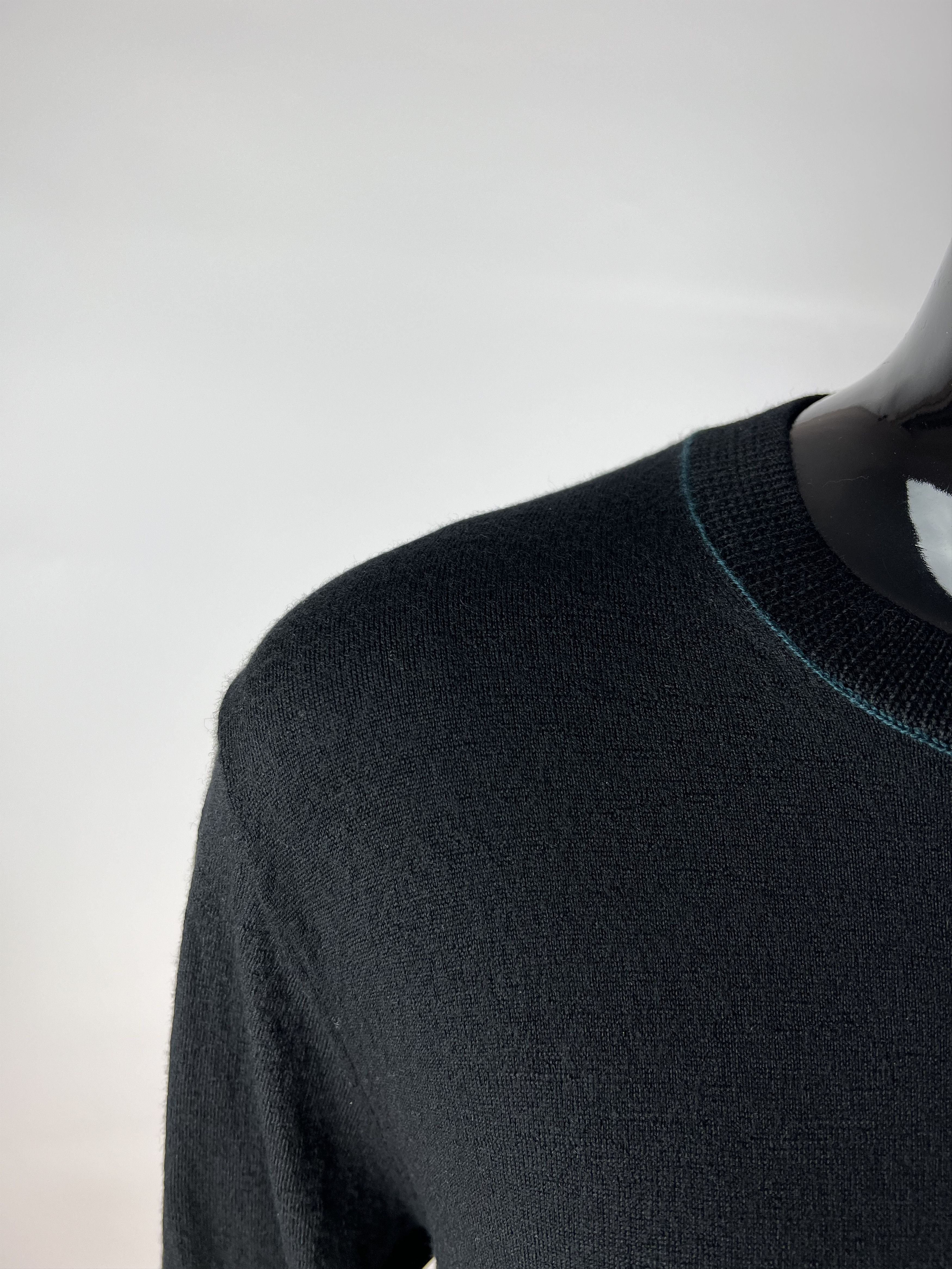 Paul Smith Paul Smith 100% Merino Wool Crew Neck Sweater Size L / US 10 / IT 46 - 4 Thumbnail