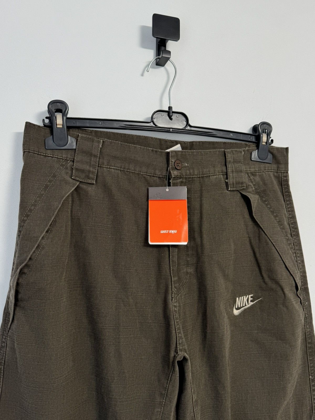 Nike Nike Vintage Y2K style hype 90’s cargo size S Size US 32 / EU 48 - 5 Thumbnail