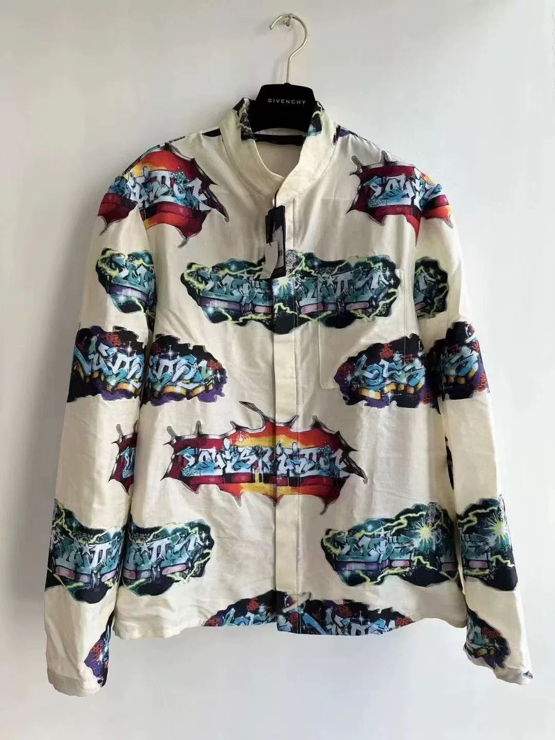 Louis Vuitton Louis Vuitton Sci-Fi Graffiti Logo Shirt Size US L / EU 52-54 / 3 - 1 Thumbnail
