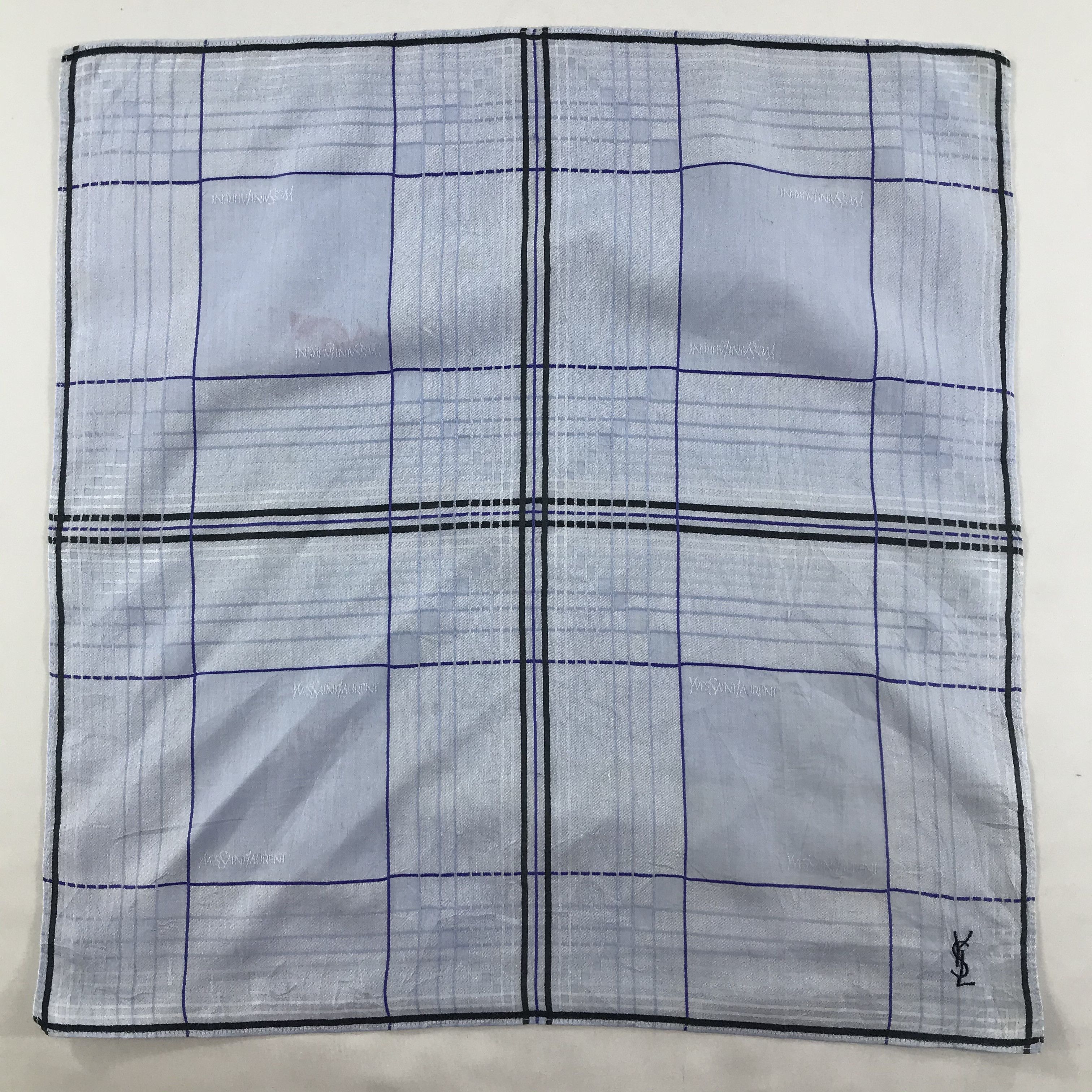 Vintage × Yves Saint Laurent Yves Saint Laurent Bandana /Handkerchief/Neckerchief -S1557 Size ONE SIZE - 1 Thumbnail