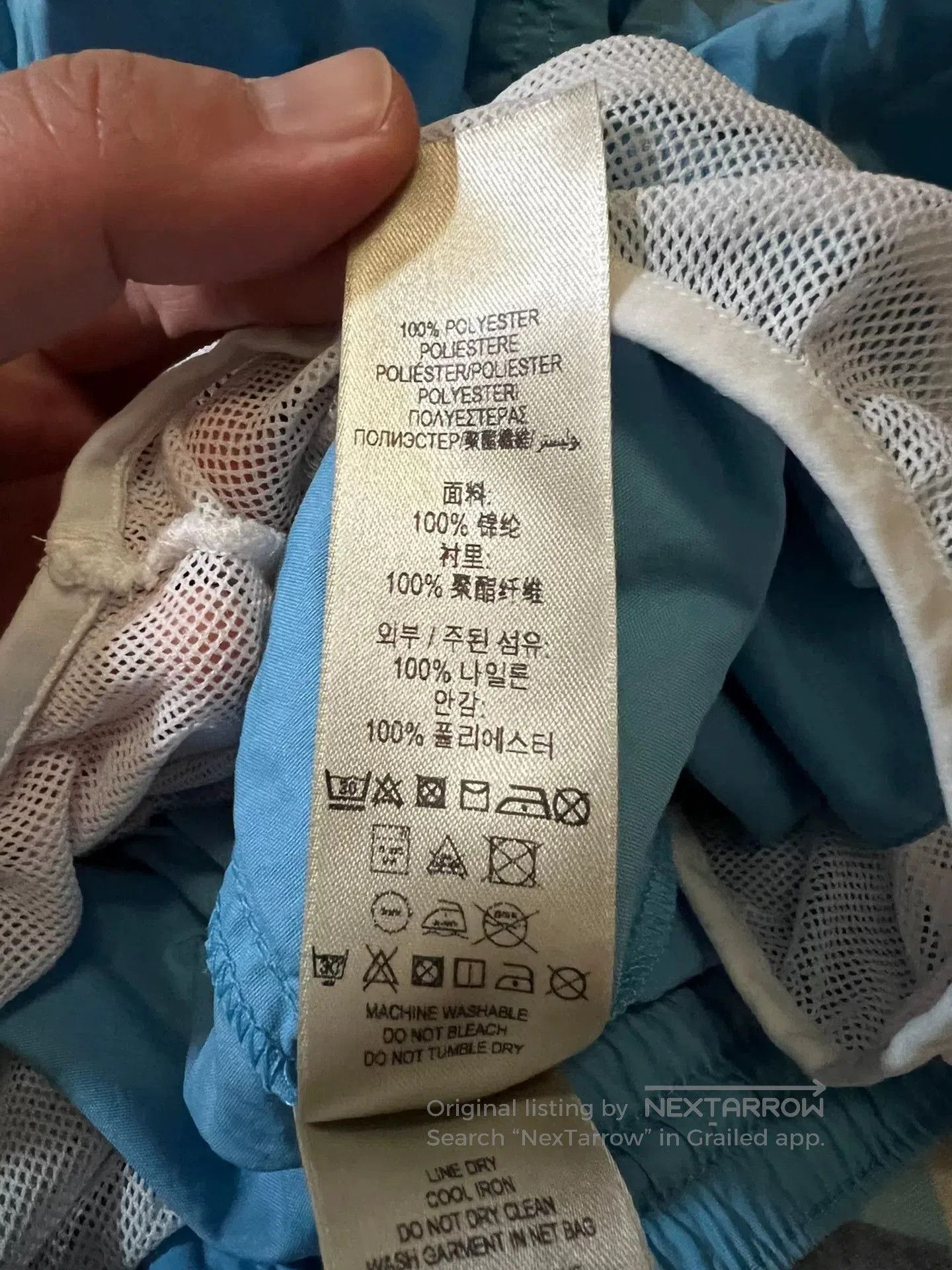 Burberry burberry embroidered beach shorts in lake blue. Size US 34 / EU 50 - 8 Thumbnail