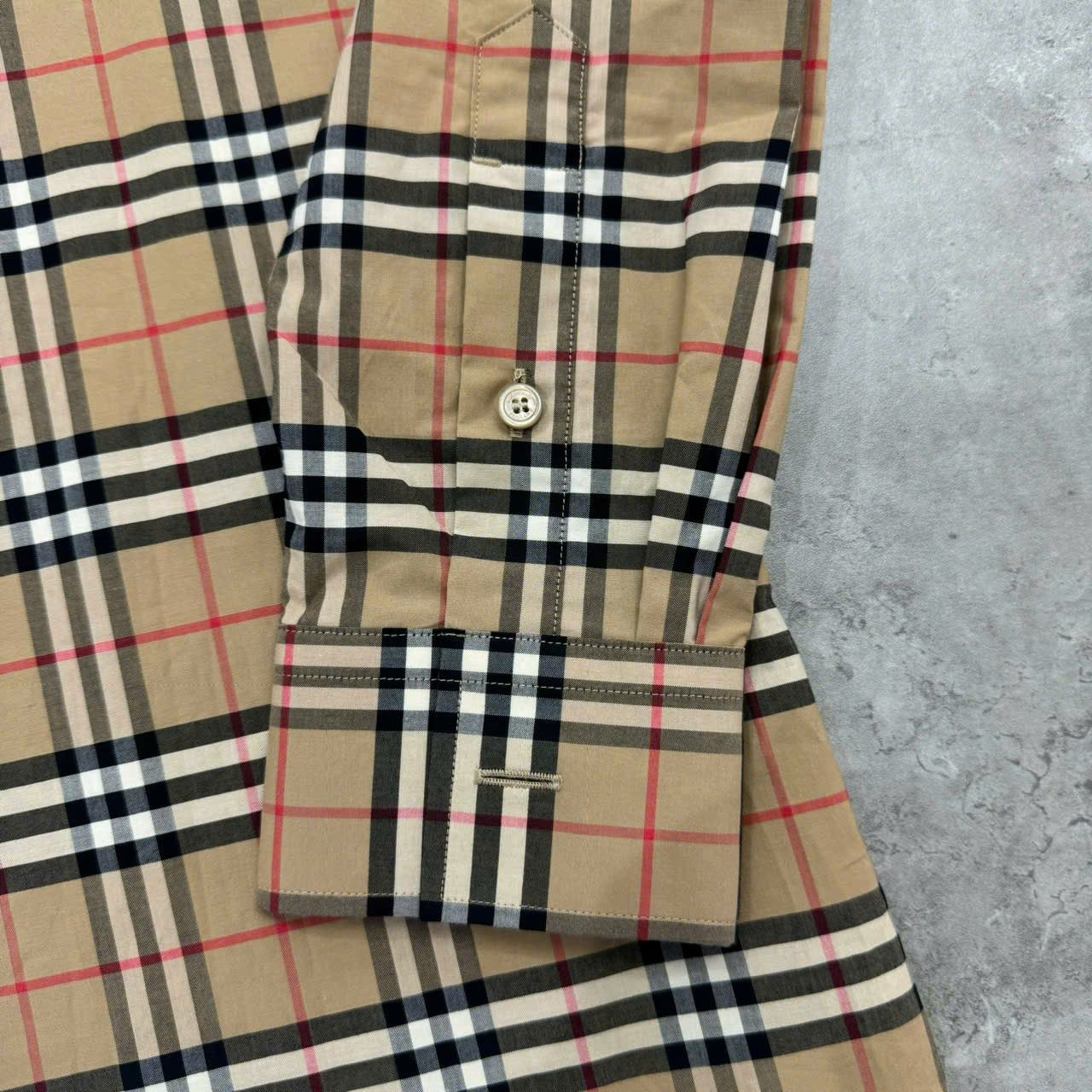 Burberry BURBERRY Vintage Long Shirt Size US S / EU 44-46 / 1 - 6 Thumbnail