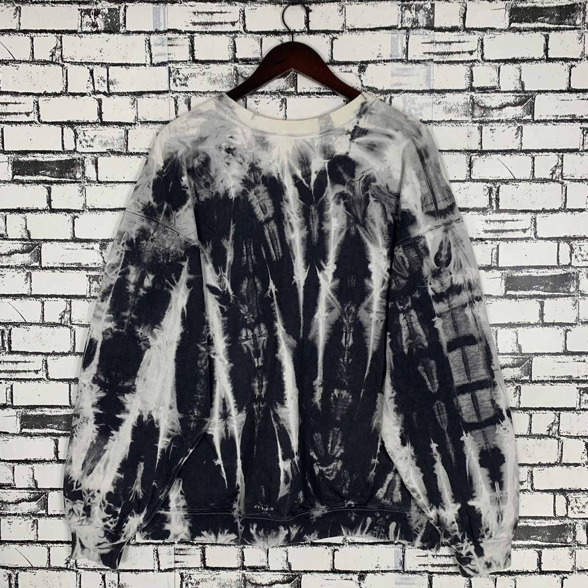 Japanese Brand Vintage Tie Dye Sweatshirt Made In Usa Size US XL / EU 56 / 4 - 5 Thumbnail