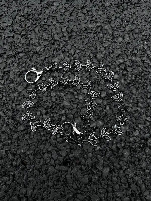 VIBE Leaf Chain Wallet, Belt Chain Size ONE SIZE - 2 Thumbnail