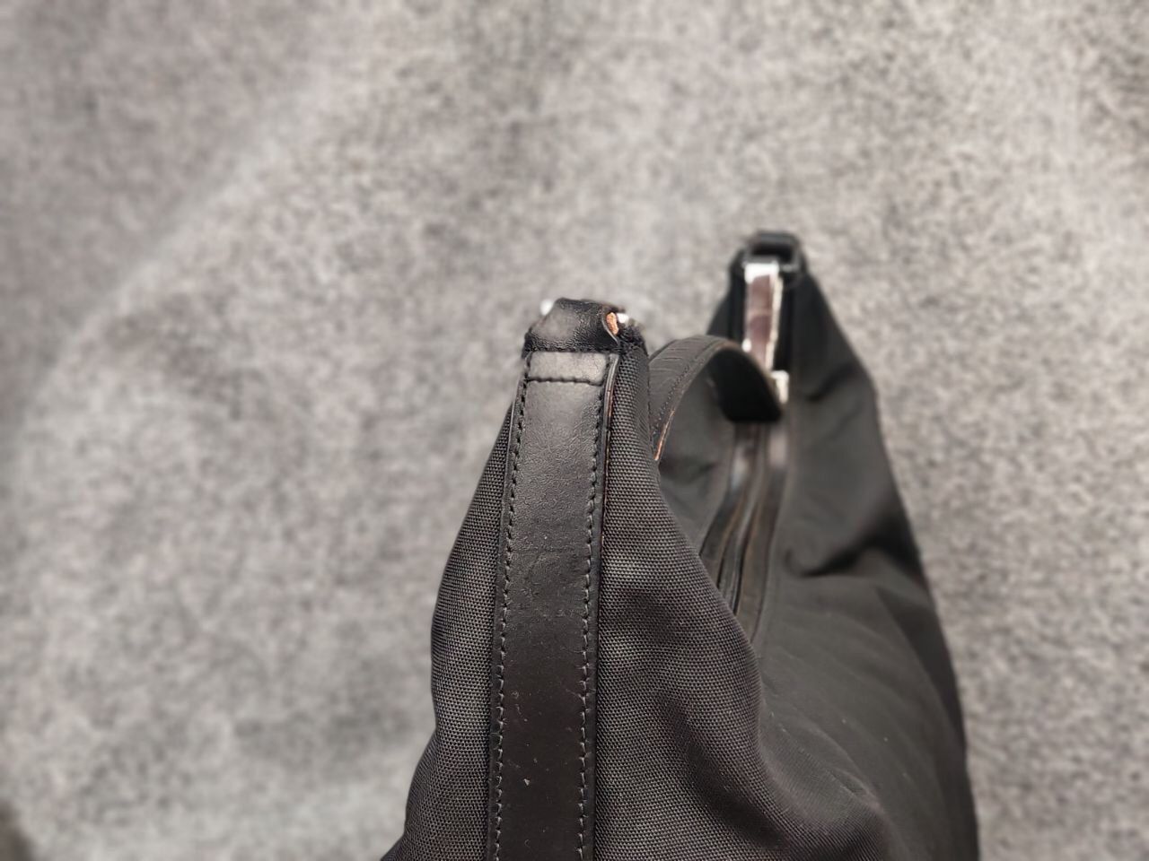 Gucci Vintage Gucci Black Nylon Authentic Shoulder Bag Size ONE SIZE - 10 Thumbnail