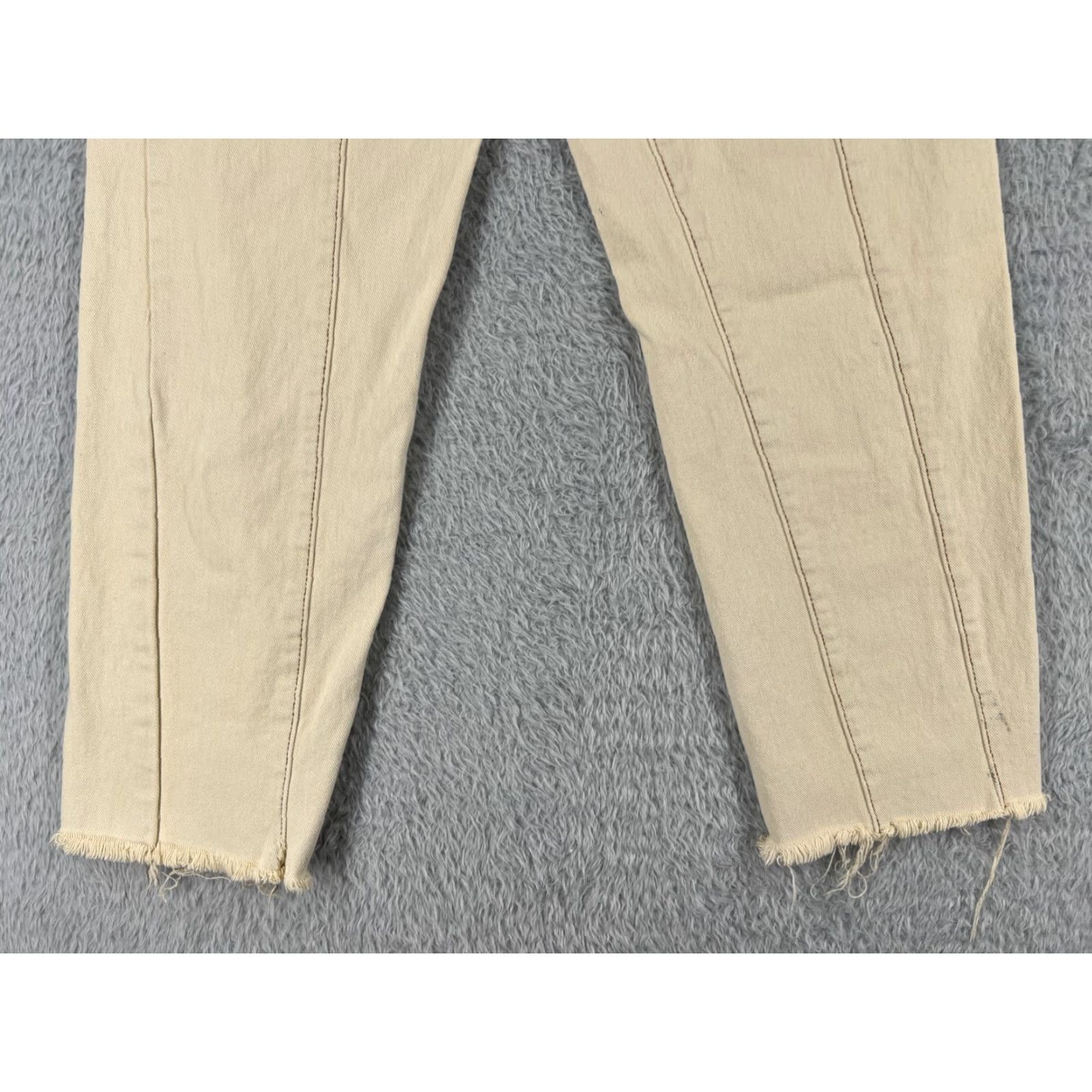 Nasty Gal Vintage Nasty Gal Women's Wide Leg Denim Jeans 26x2 Mid Rise Beige Cotton Raw Hem 90s Size 26" / US 2 / IT 38 - 2 Thumbnail