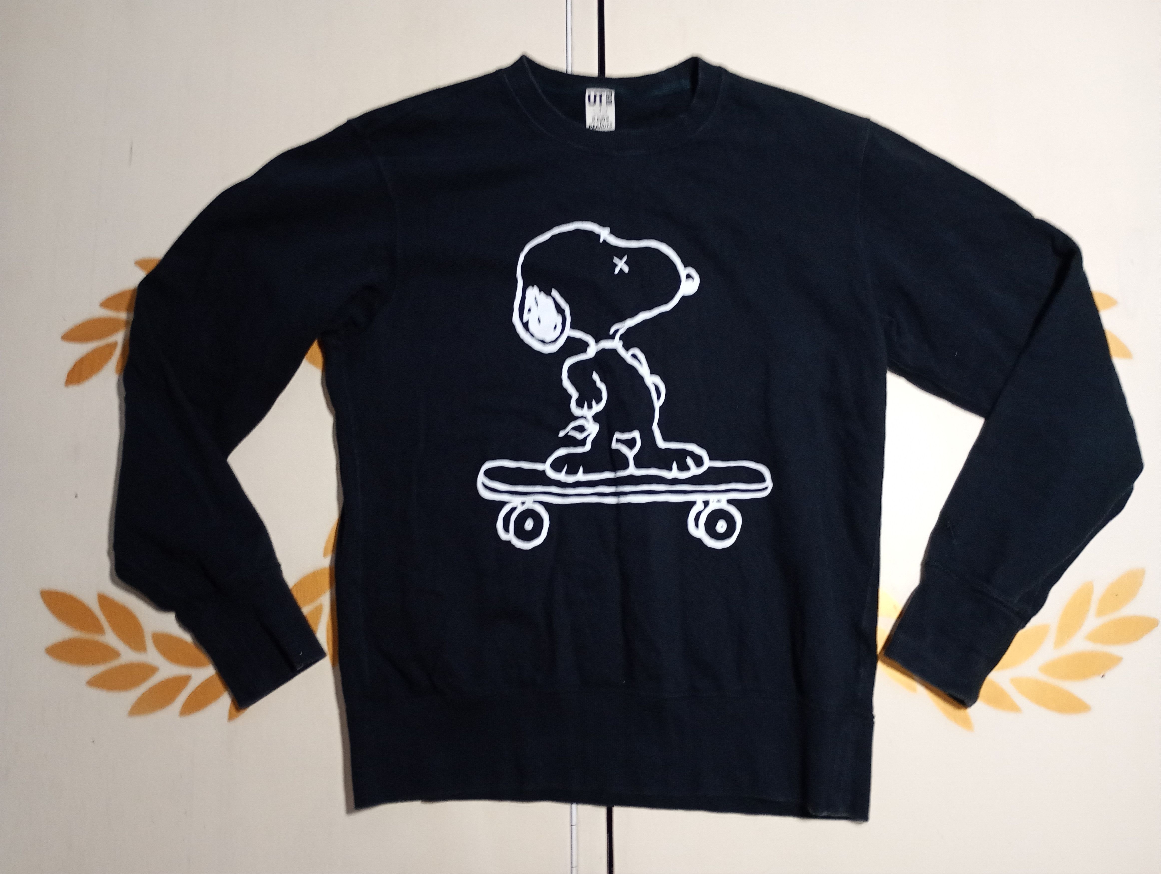 Kaws × Peanuts Peanuts x Uniqlo x Kaws Sweatshirt Size US S / EU 44-46 / 1 - 1 Thumbnail