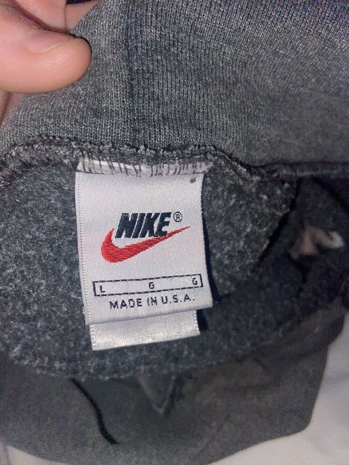 Vintage Vintage THRASHED Nike Center Swoosh Charcoal Grey Size US L / EU 52-54 / 3 - 8 Thumbnail