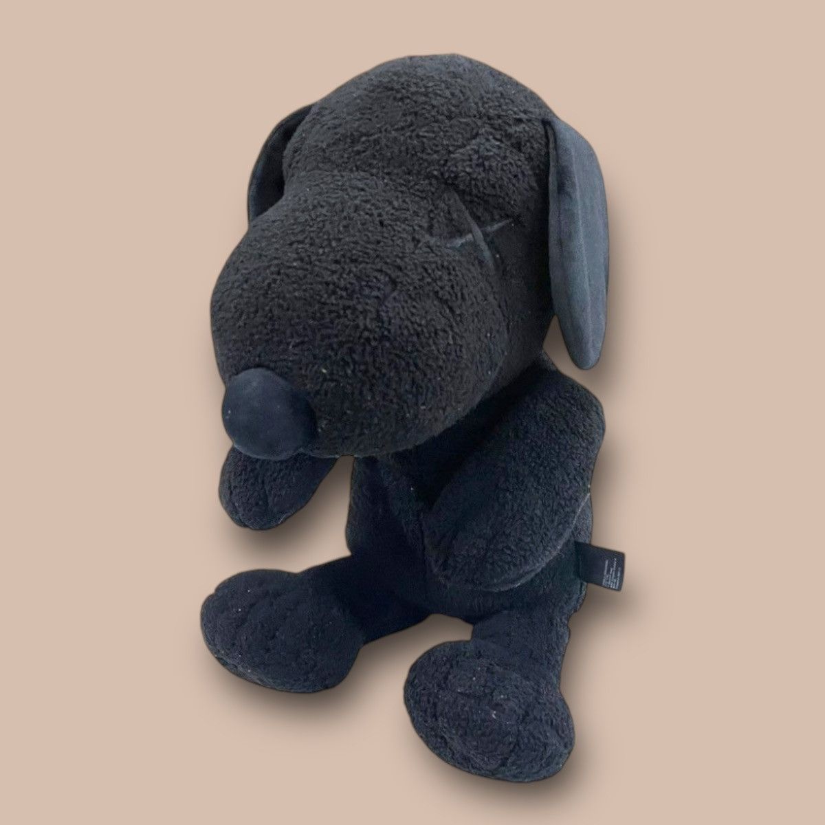 Kaws × Peanuts × Uniqlo KAWS x Uniqlo x Peanuts Snoopy Plush (Medium) Dolls Size ONE SIZE - 3 Thumbnail