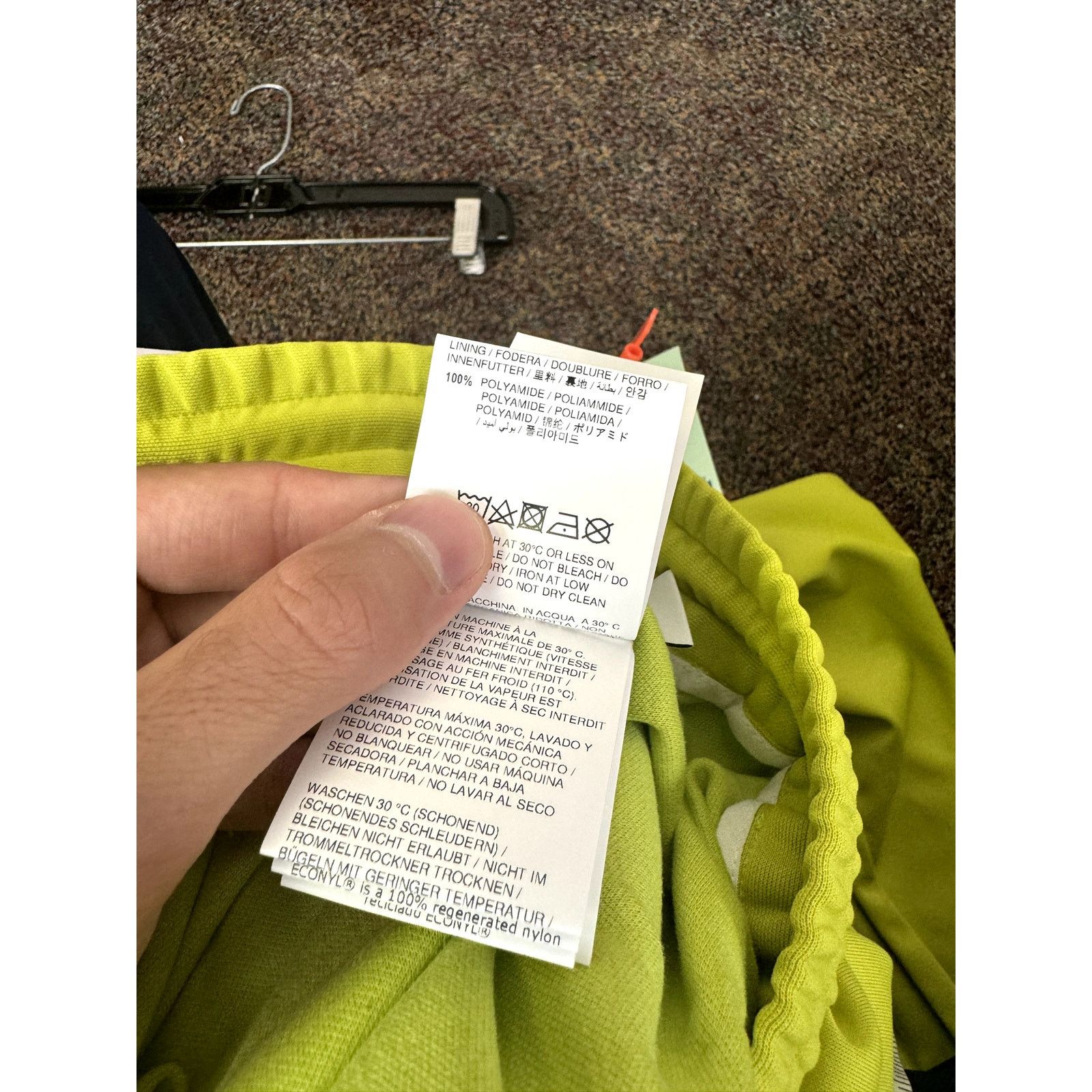 Off-White o1rshd1 Single Arrow Slim Trackpant in Lime White Size US 36 / EU 52 - 16 Thumbnail