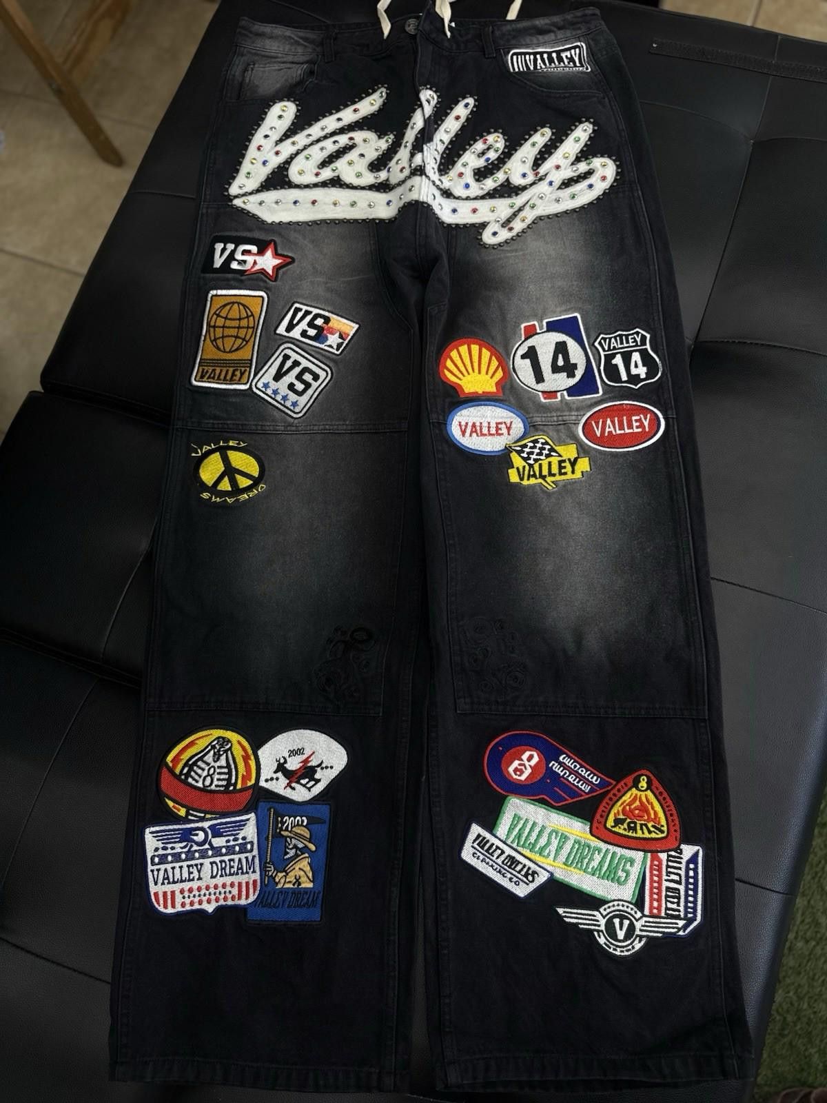 Valley Baggy Patchwork Denim Black Jeans Size 32 (NEW)
