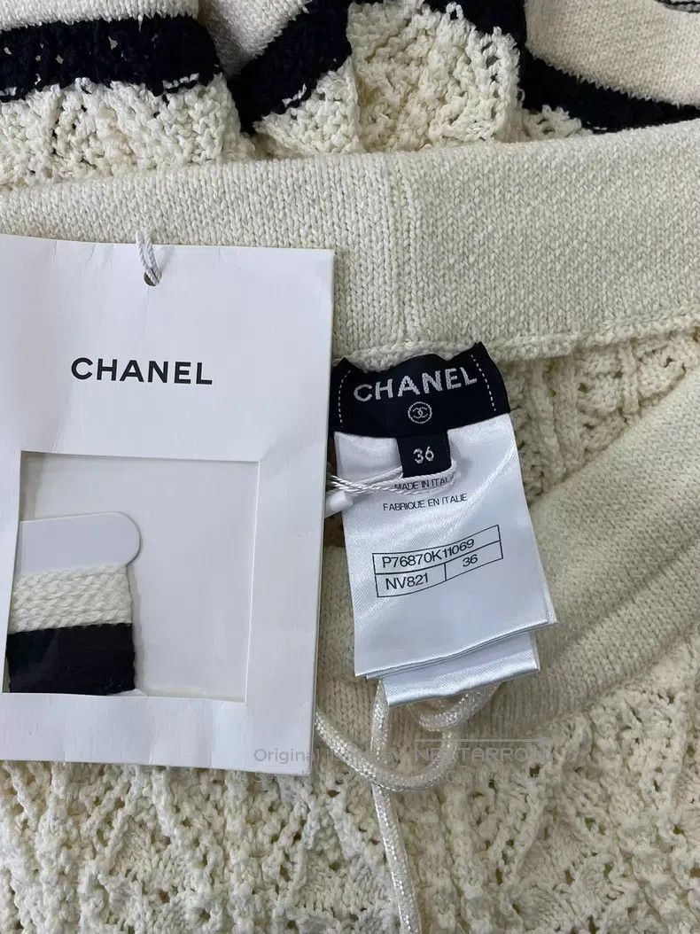 Chanel Chanel 24P white knitted shorts Size 24" / US 00 / IT 34 - 4 Thumbnail