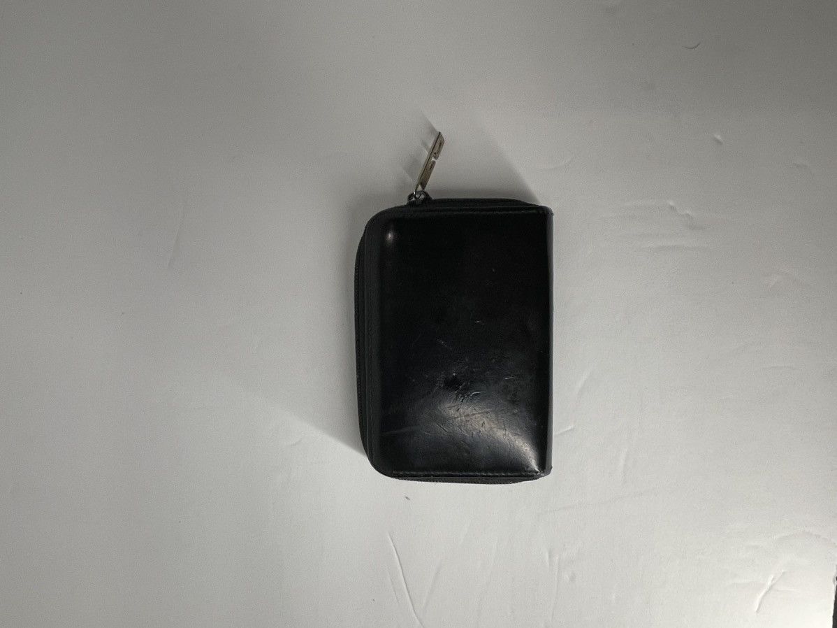 Gucci Gucci Wallet/Card Case zip around with Silver “G” charm Size ONE SIZE - 9 Thumbnail