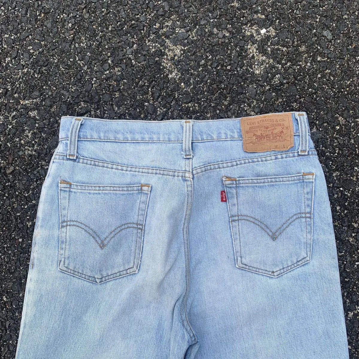 Levi's Vintage Levi’s 505 Jeans Light Wash Levis Denim Pants Size US 31 - 8 Thumbnail