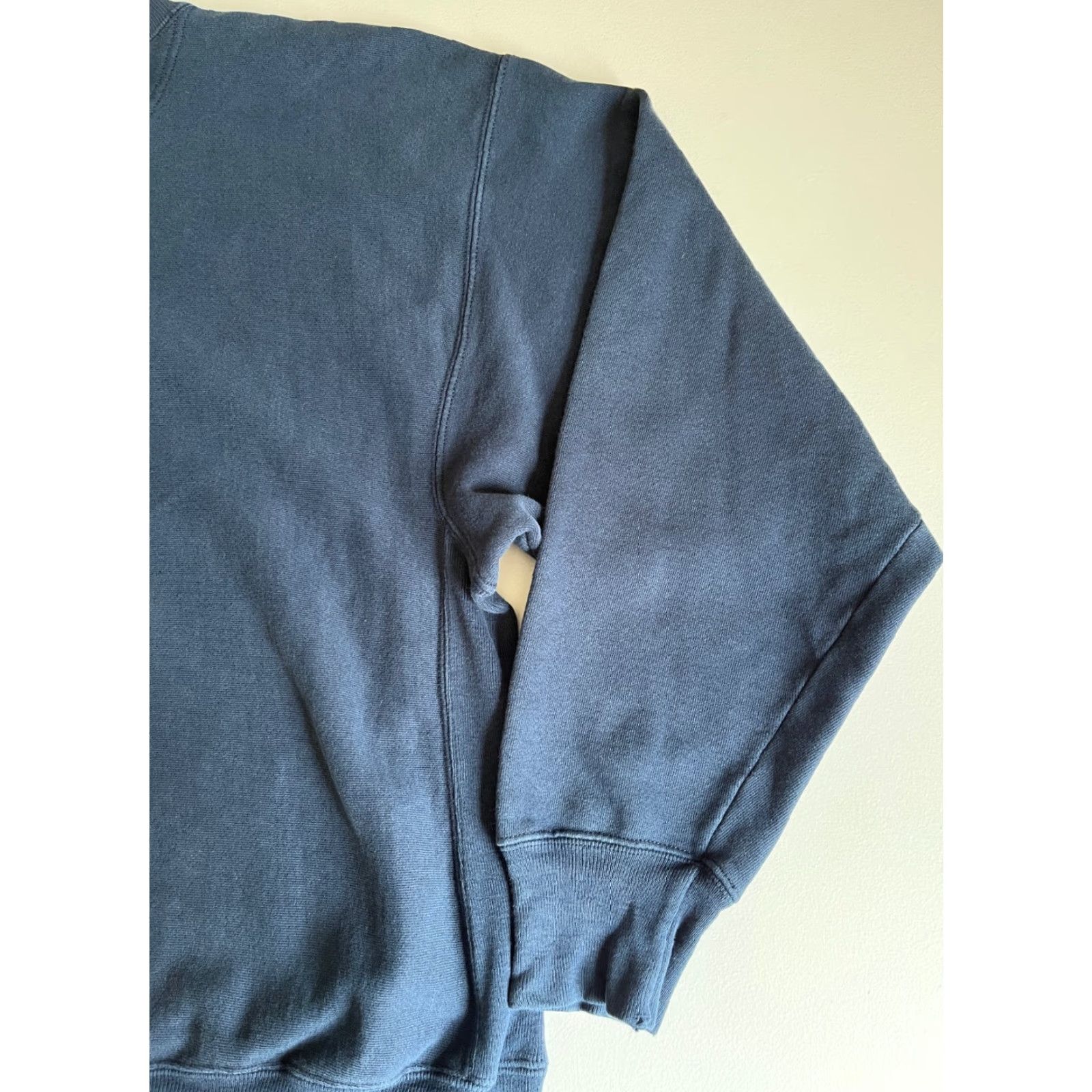 Champion VINTAGE Champion Sweatshirt 90s Heavyweight Reverse Weave Crewneck Navy XL Mens Logo | 90s, Classic, USA Size US XL / EU 56 / 4 - 7 Thumbnail