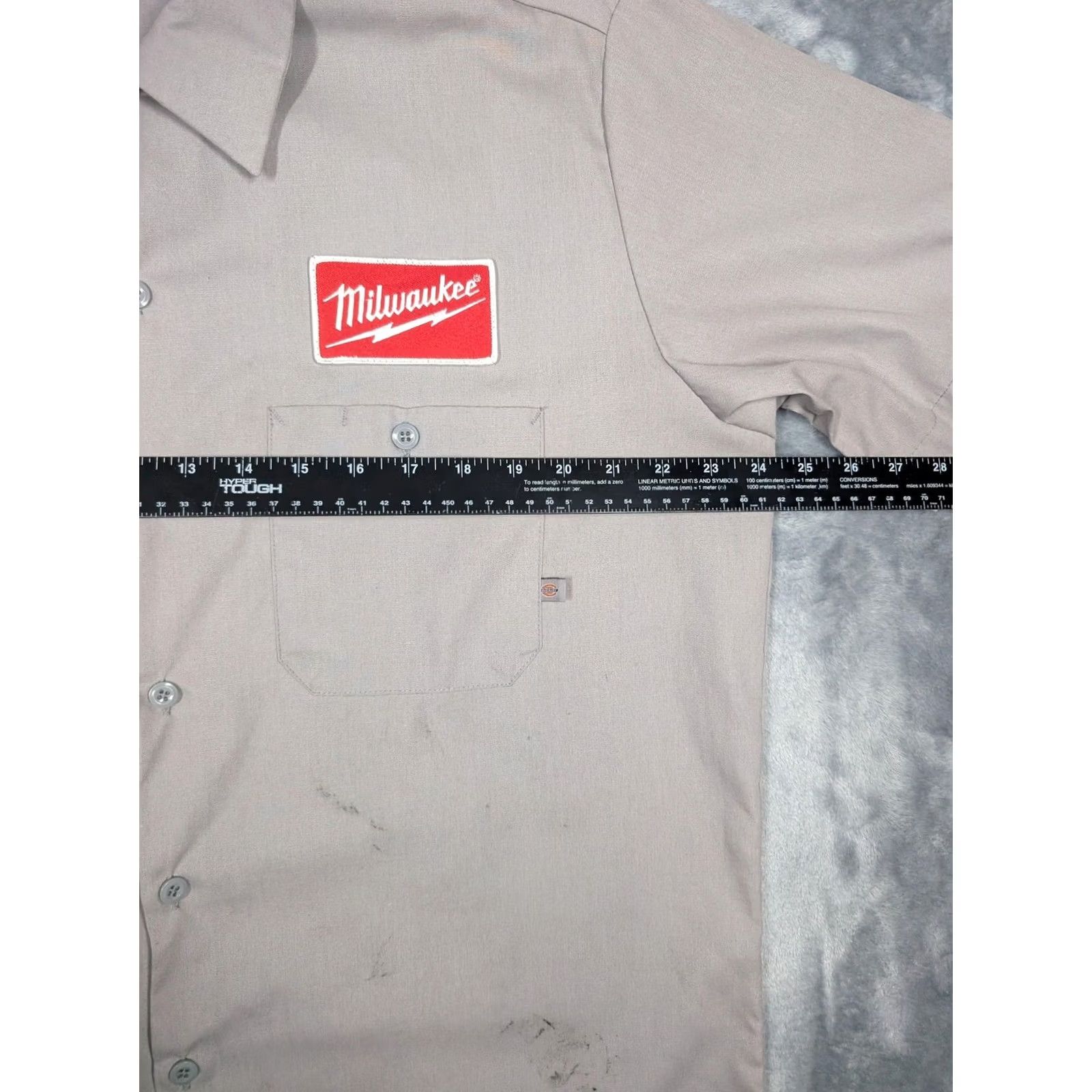 Dickies Dickies Shirt Mens Large Gray Solid Short Sleeve Button Up Milwaukee Workwear Size US L / EU 52-54 / 3 - 3 Thumbnail