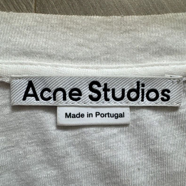 Acne Studios Acne Studios White lettered short-sleeved shirt Size S / US 4 / IT 40 - 2 Thumbnail