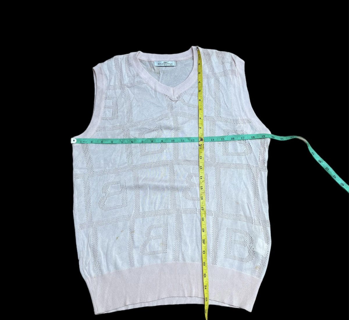 Balenciaga Vest Knitwear Balenciaga Paris Golf Big Logo Unisex Size US L / EU 52-54 / 3 - 6 Thumbnail