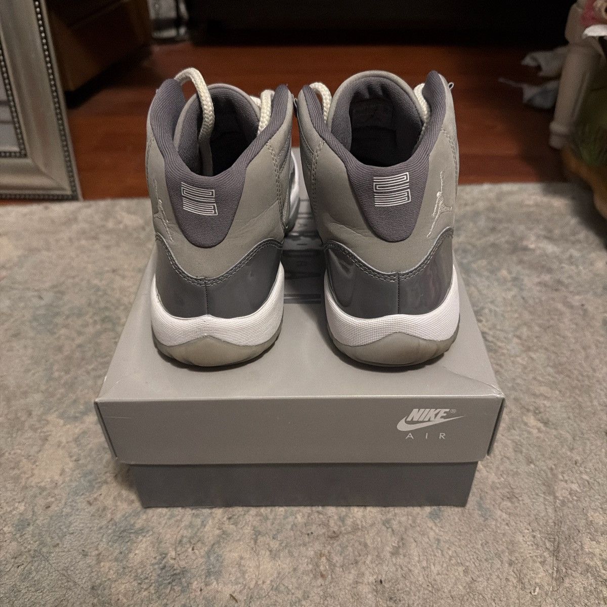 Jordan Brand Jordan 11 Cool Grey GS Size 7 Size US 7 / EU 40 - 3 Thumbnail