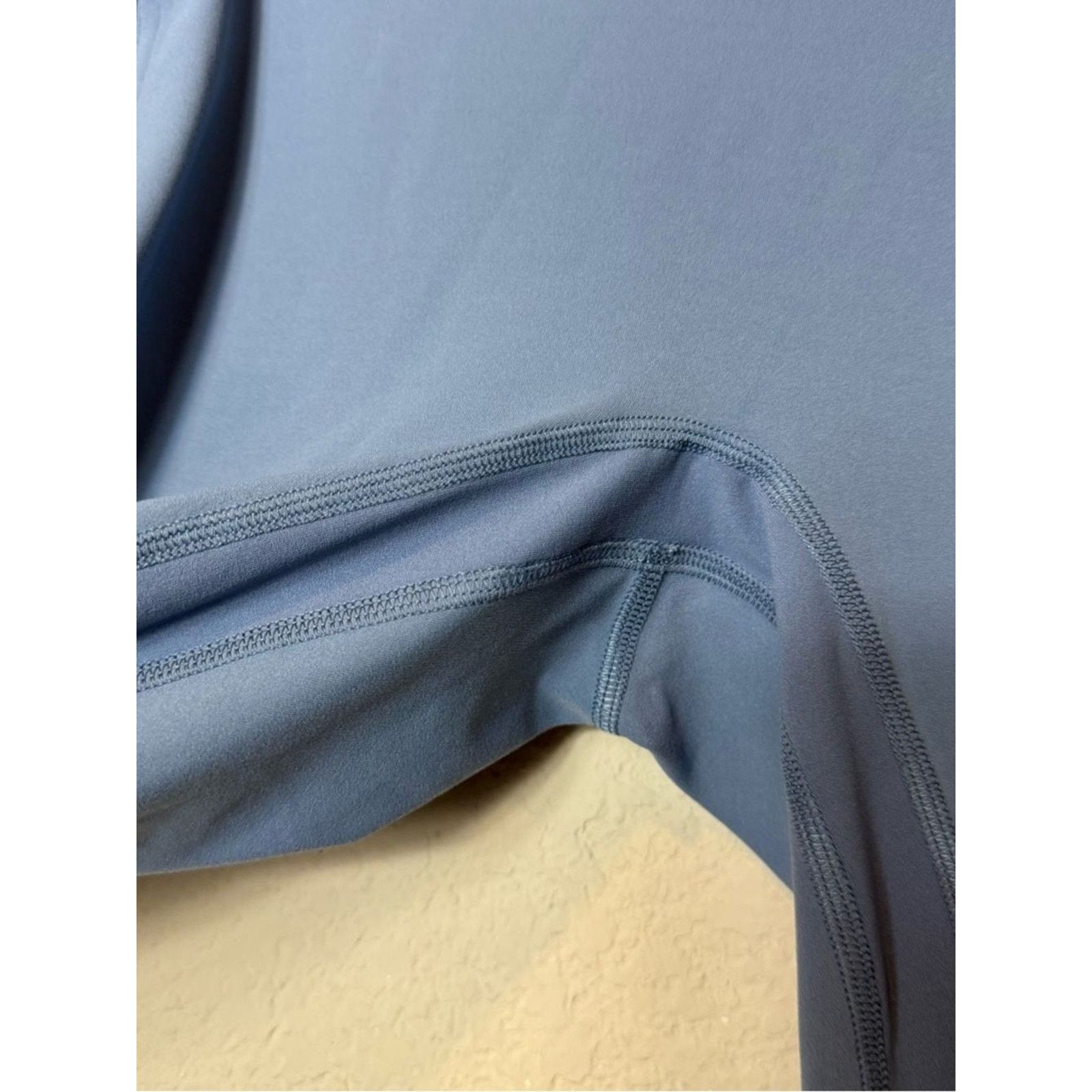 Lululemon Lululemon High Rise Mesh Panel 25 inch Leggings Blue sz 14 Size 36" / US 14 / IT 50 - 2 Thumbnail