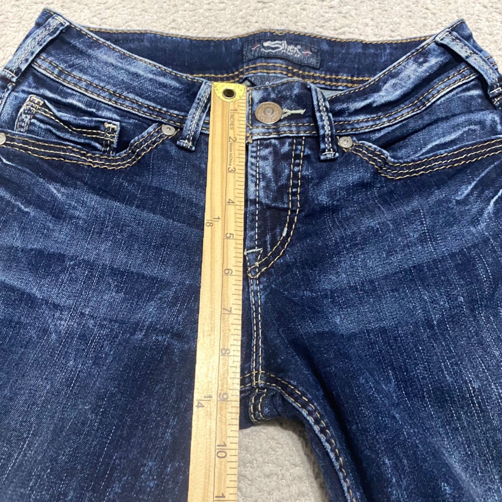 Silver Jeans Co. Silver Jeans Womens sz 28 Blue Denim Dark Wash Low Rise Suki Skinny Crop Size 28" / US 6 / IT 42 - 7 Thumbnail