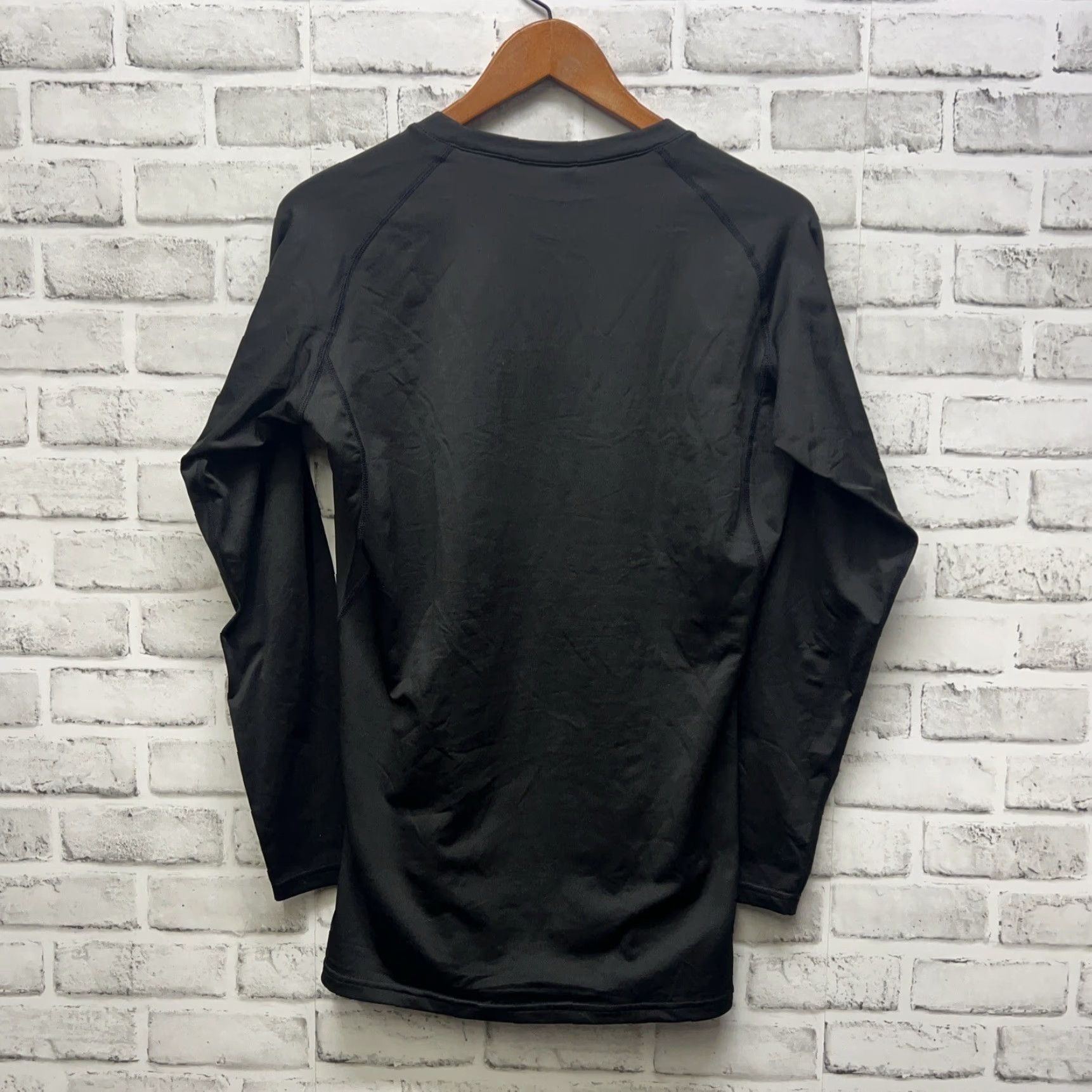 Vintage NWT Tesla Black Longsleeve Athletic T-Shirt Womens Size XL Size XL / US 12-14 / IT 48-50 - 4 Thumbnail