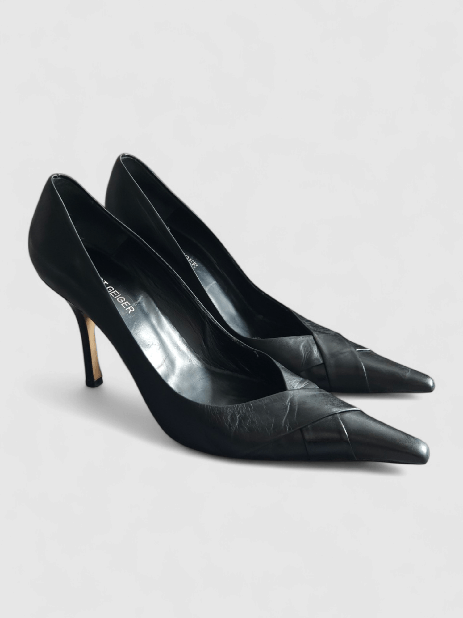 Leather Vintage Leather Black kitten Heels Kurt Geiger Size US 10 / IT 40 - 2 Thumbnail