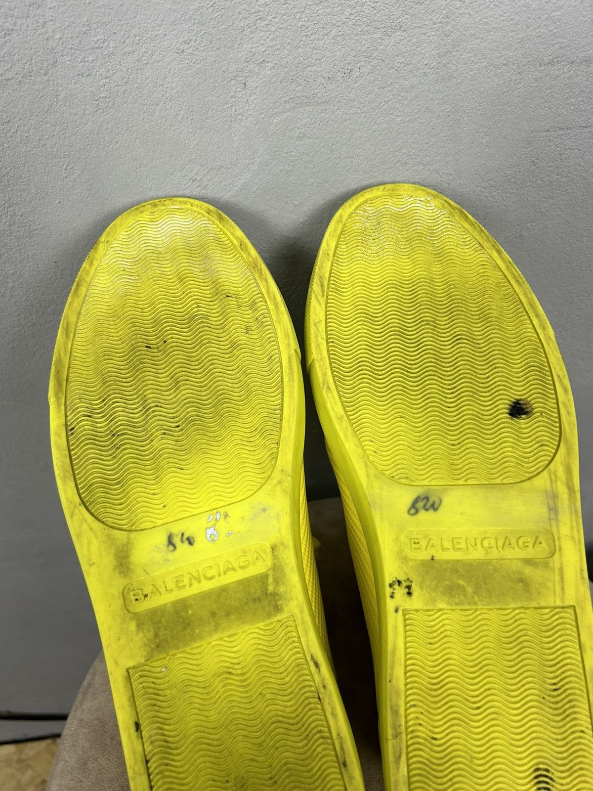 Balenciaga Balenciaga Arena Low “Yellow” Leather Sneakers Size US 10 / EU 43 - 7 Thumbnail