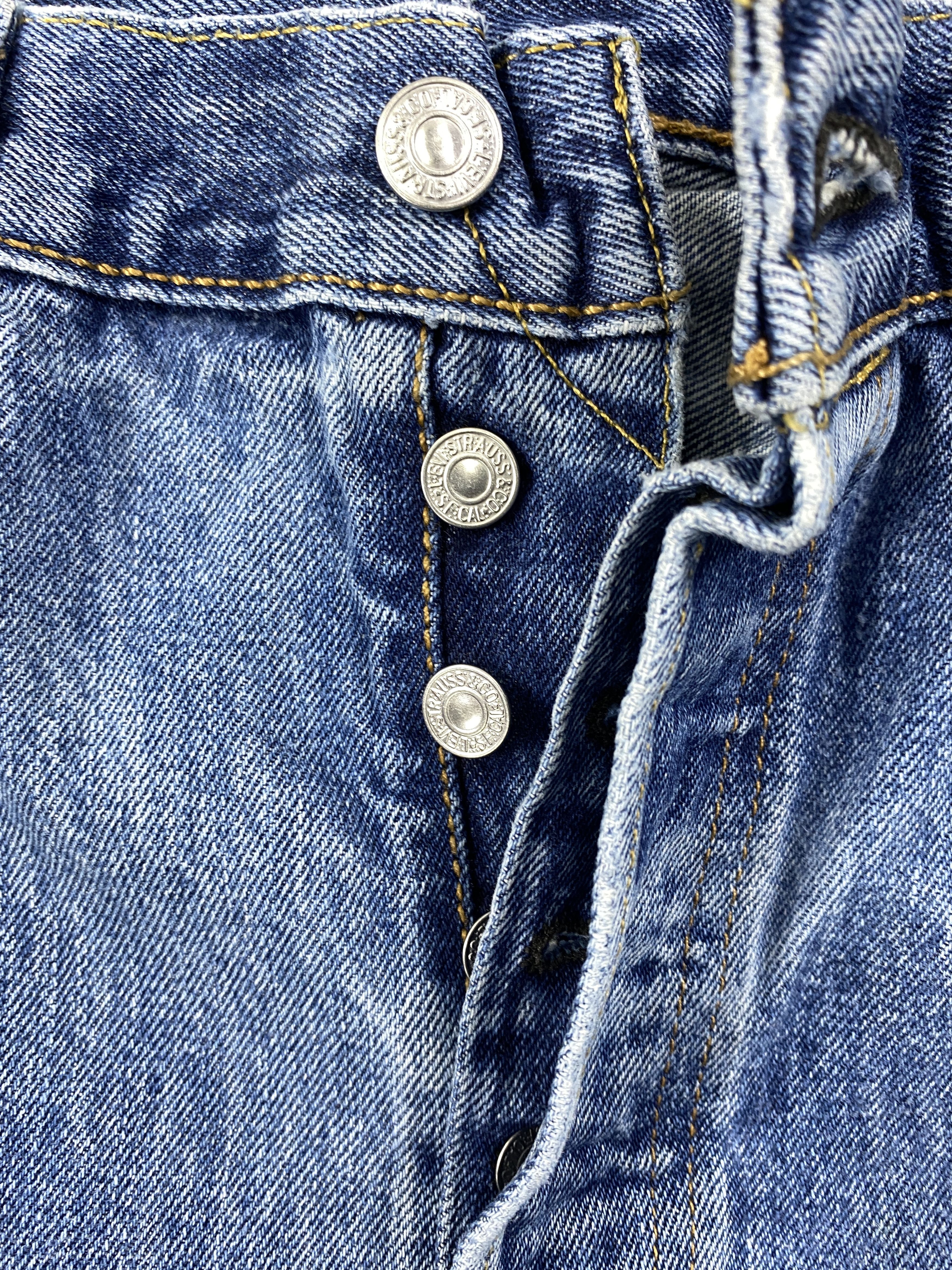 Levi's Blue Vintage Levi's 501 Jeans 34x29.5 Denim JN1536 Size US 34 / EU 50 - 6 Thumbnail